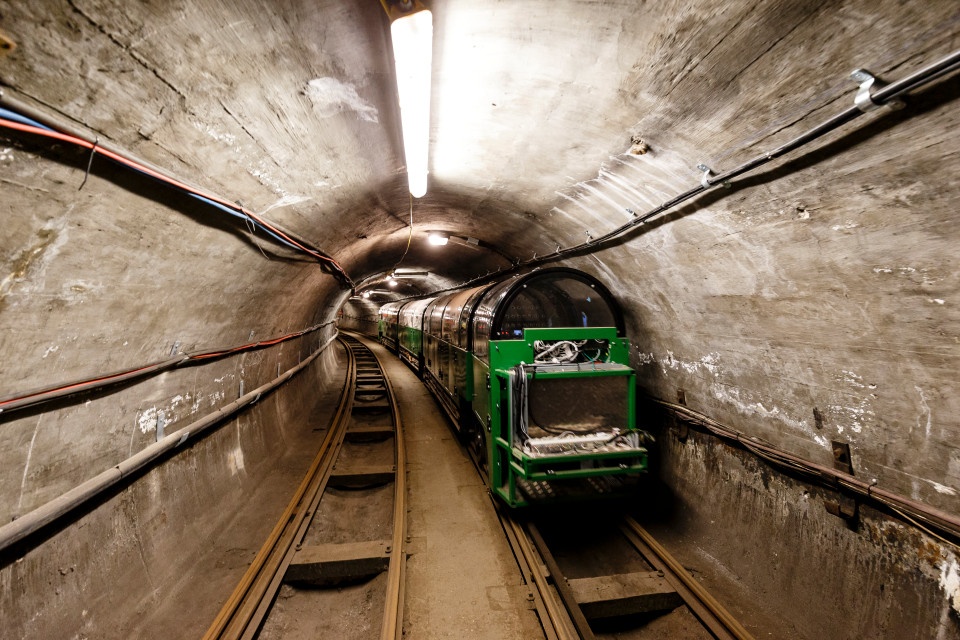 duong ham chuyen thu bi mat o Anh anh 6