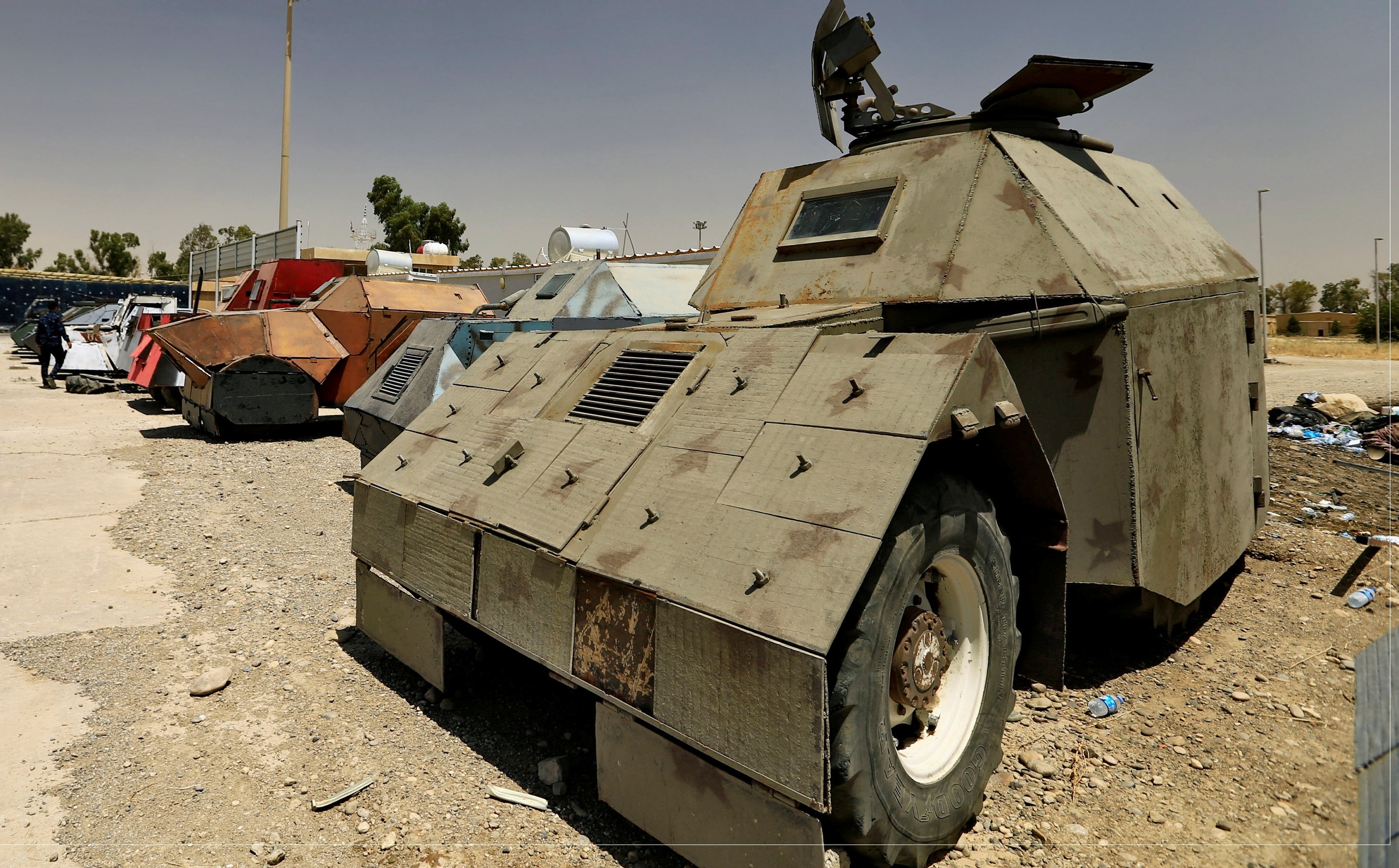 Can canh dan xe bom lieu chet cua phien quan IS hinh anh