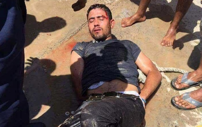 Dam dao da man hang loat du khach o bai bien noi tieng Ai Cap hinh anh