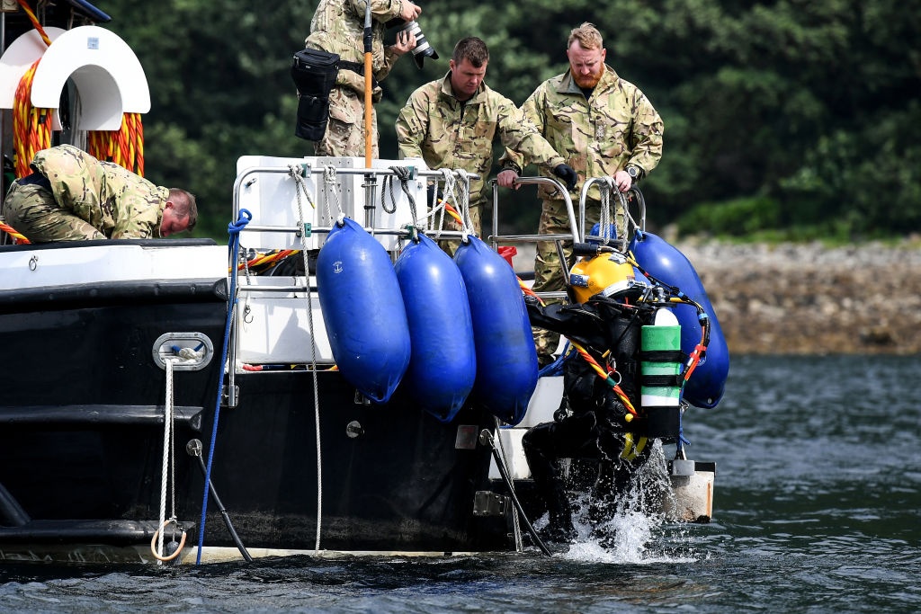 bom dong dat Anh anh 4