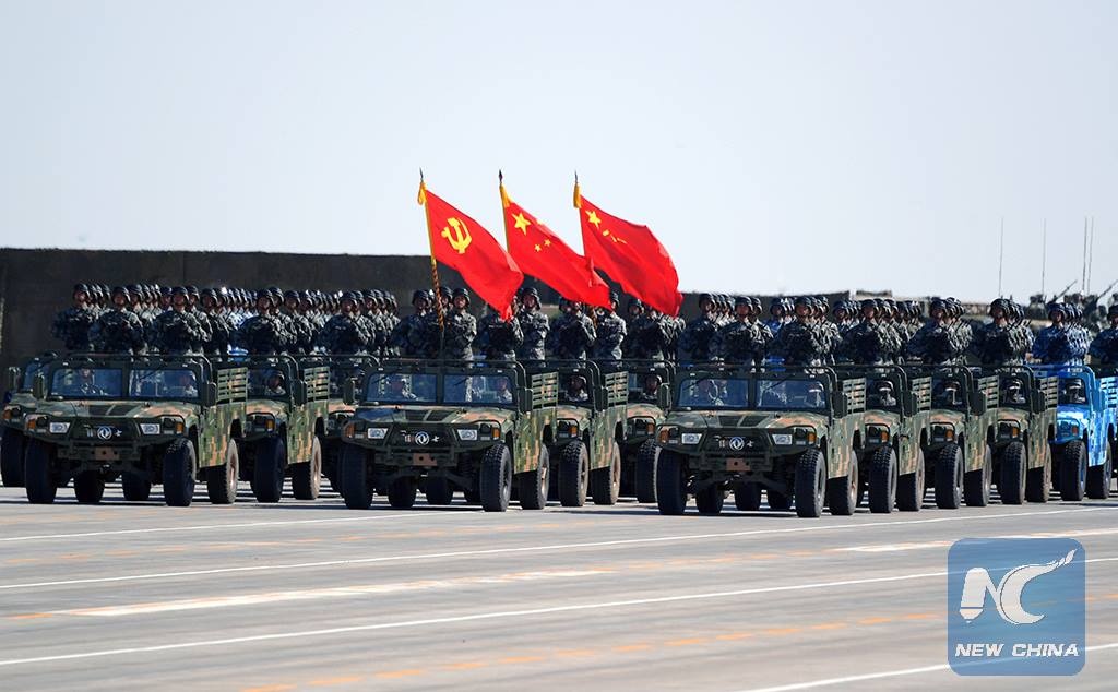 Chu tich Tap duyet quan doi anh 8