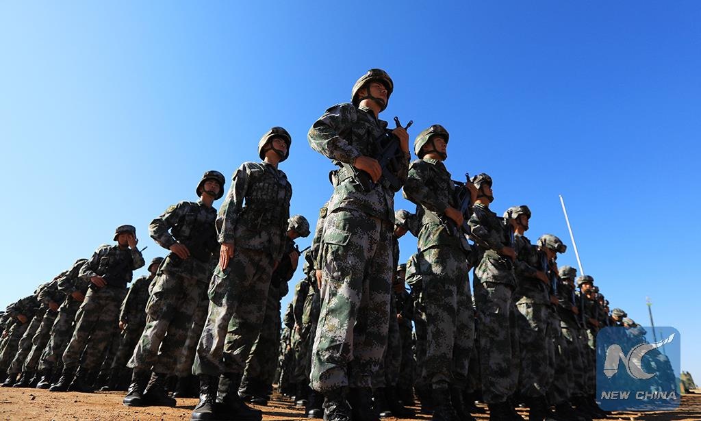 Chu tich Tap duyet quan doi anh 7