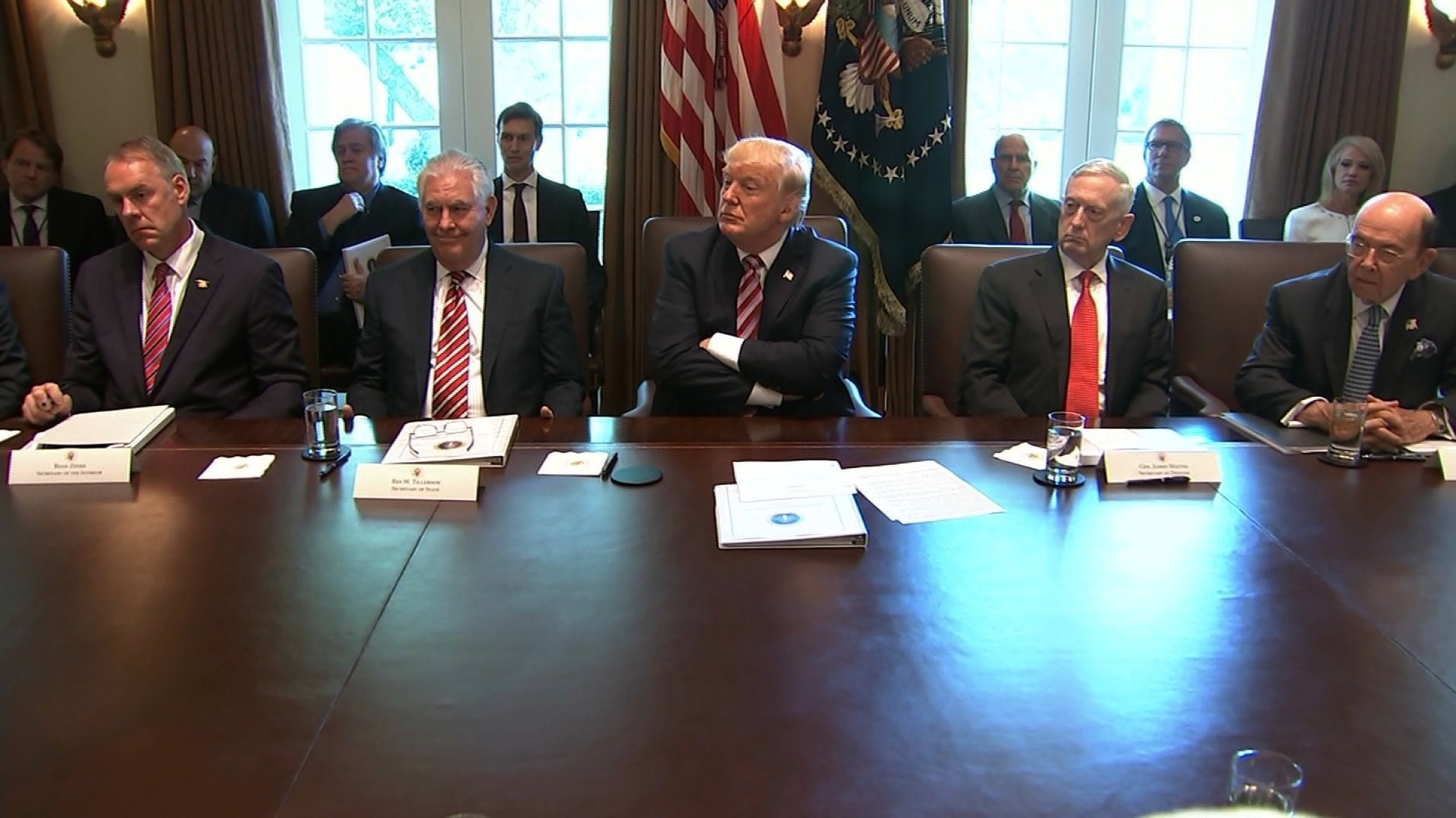 noi bo Trump luc duc ve Trieu Tien anh 2