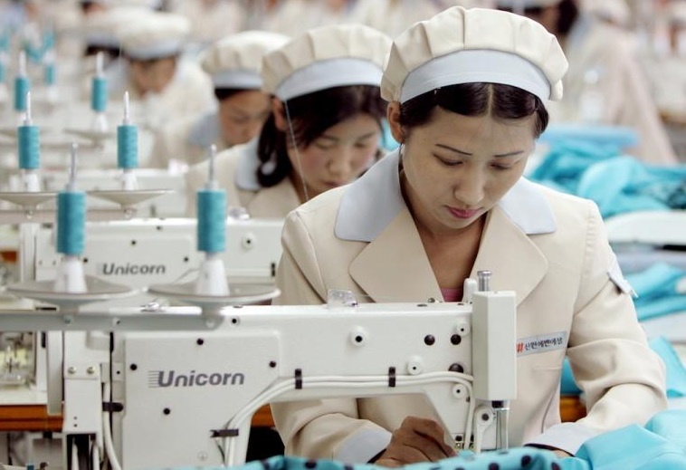 hang made in China san xuat o Trieu Tien anh 2