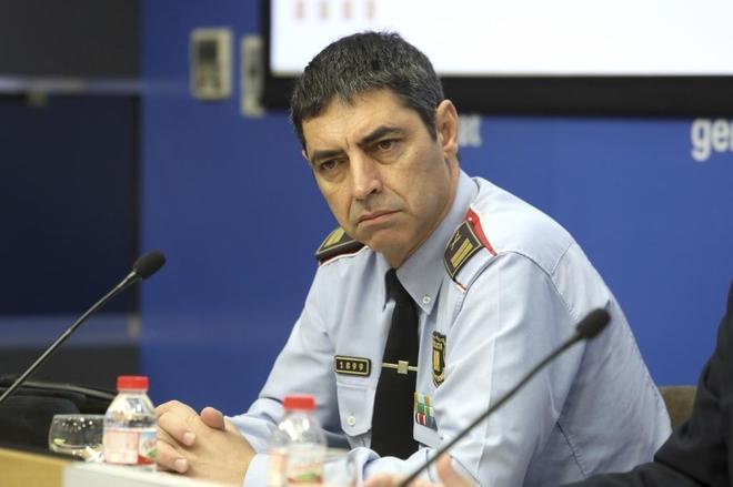 Canh sat truong Catalonia bi dieu tra ve cao buoc 'phan loan' hinh anh