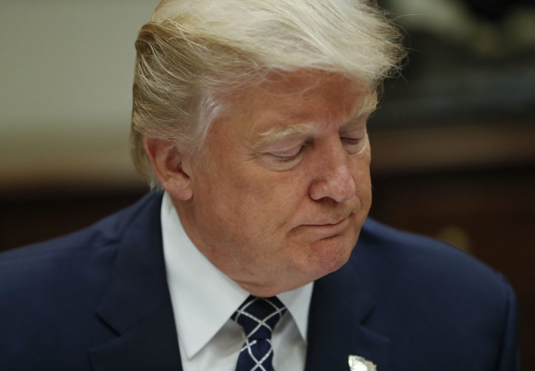 Lenh cam nhap canh 3.0 cua Trump bi chan dung hinh anh