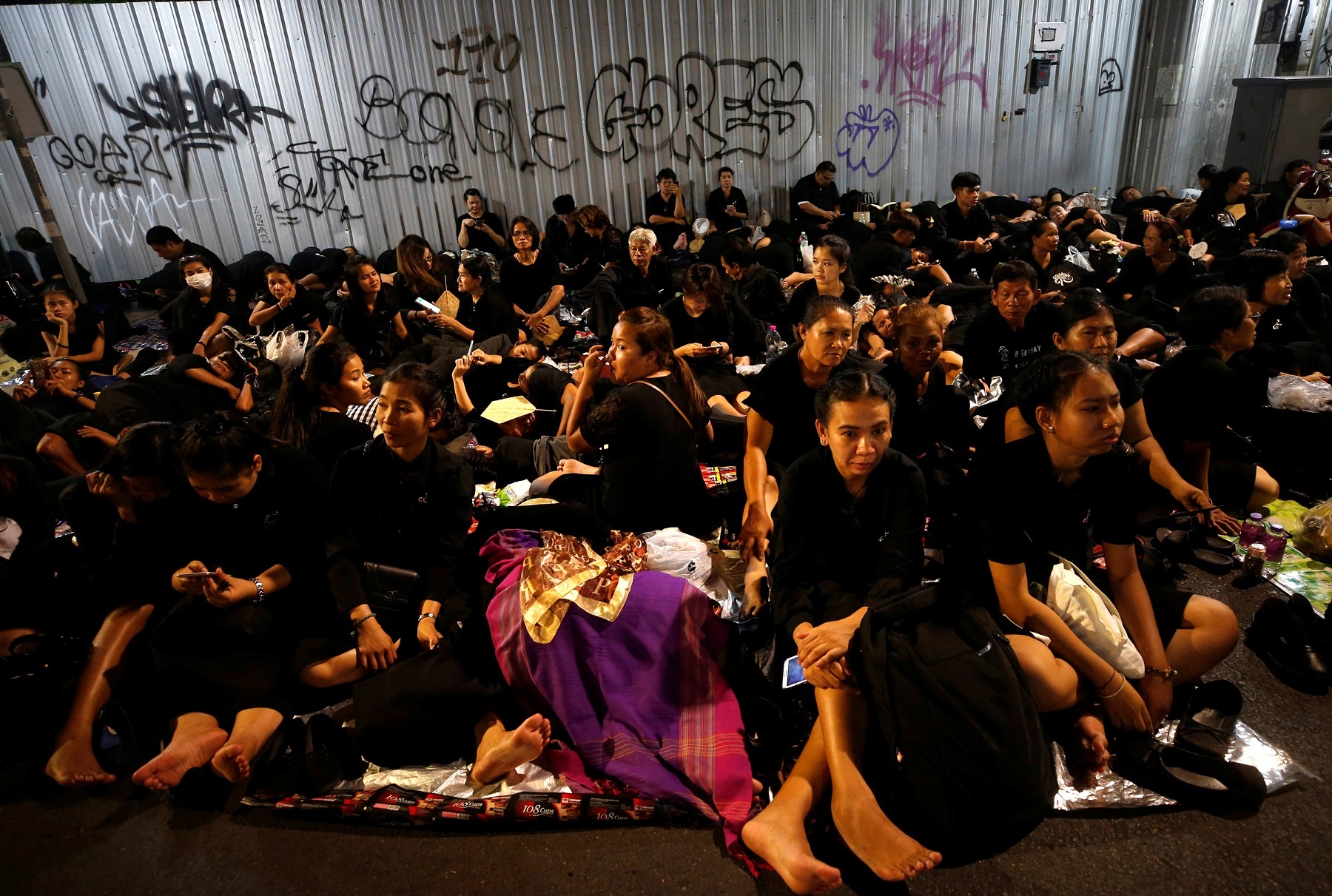 le hoa tang vua Thai anh 2