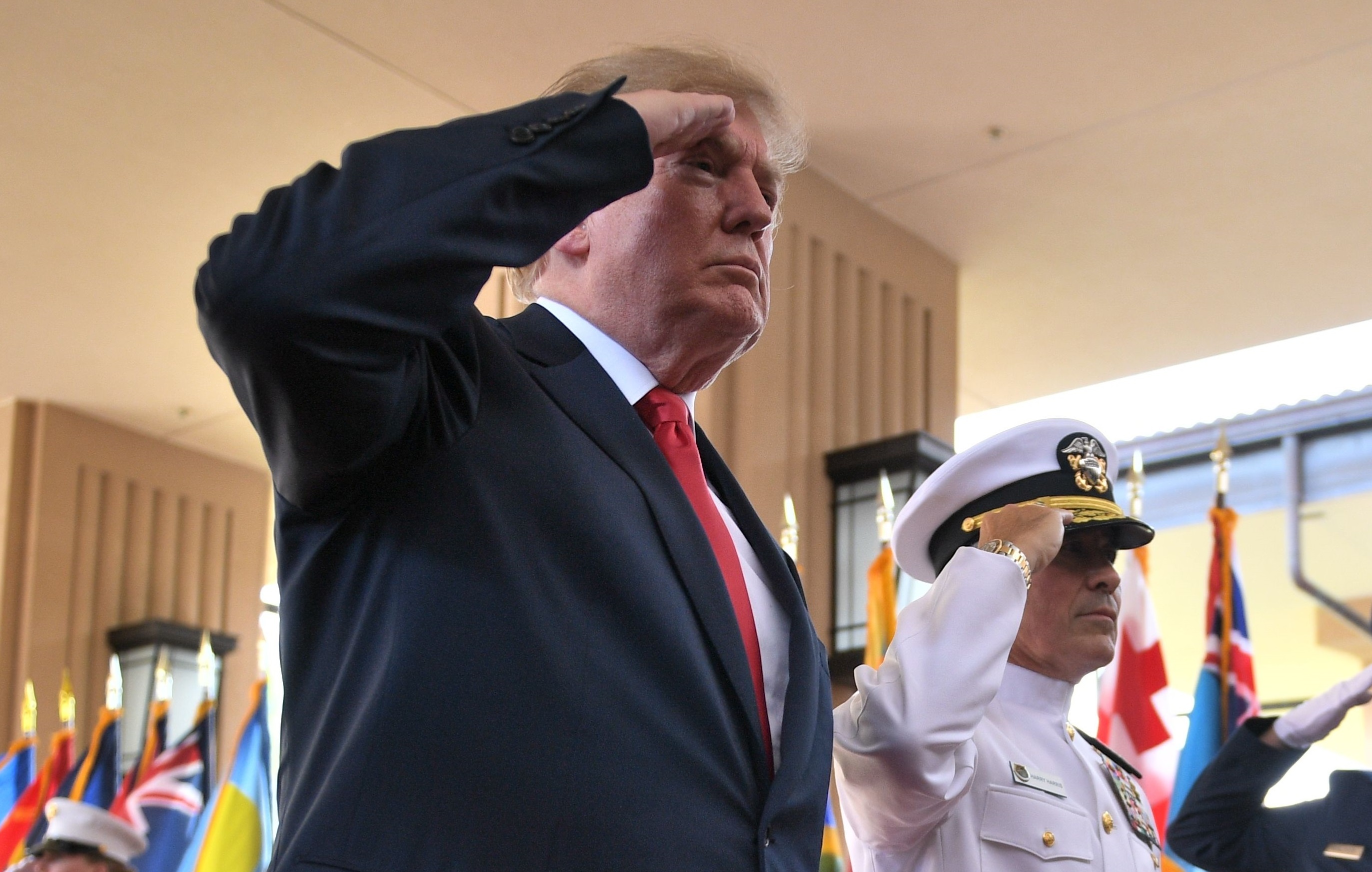 Tong thong Trump toi Hawaii, tham Bo Tu lenh Thai Binh Duong hinh anh