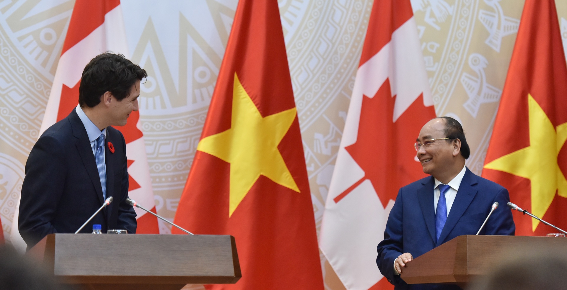 Thu tuong Canada cho ca an anh 8