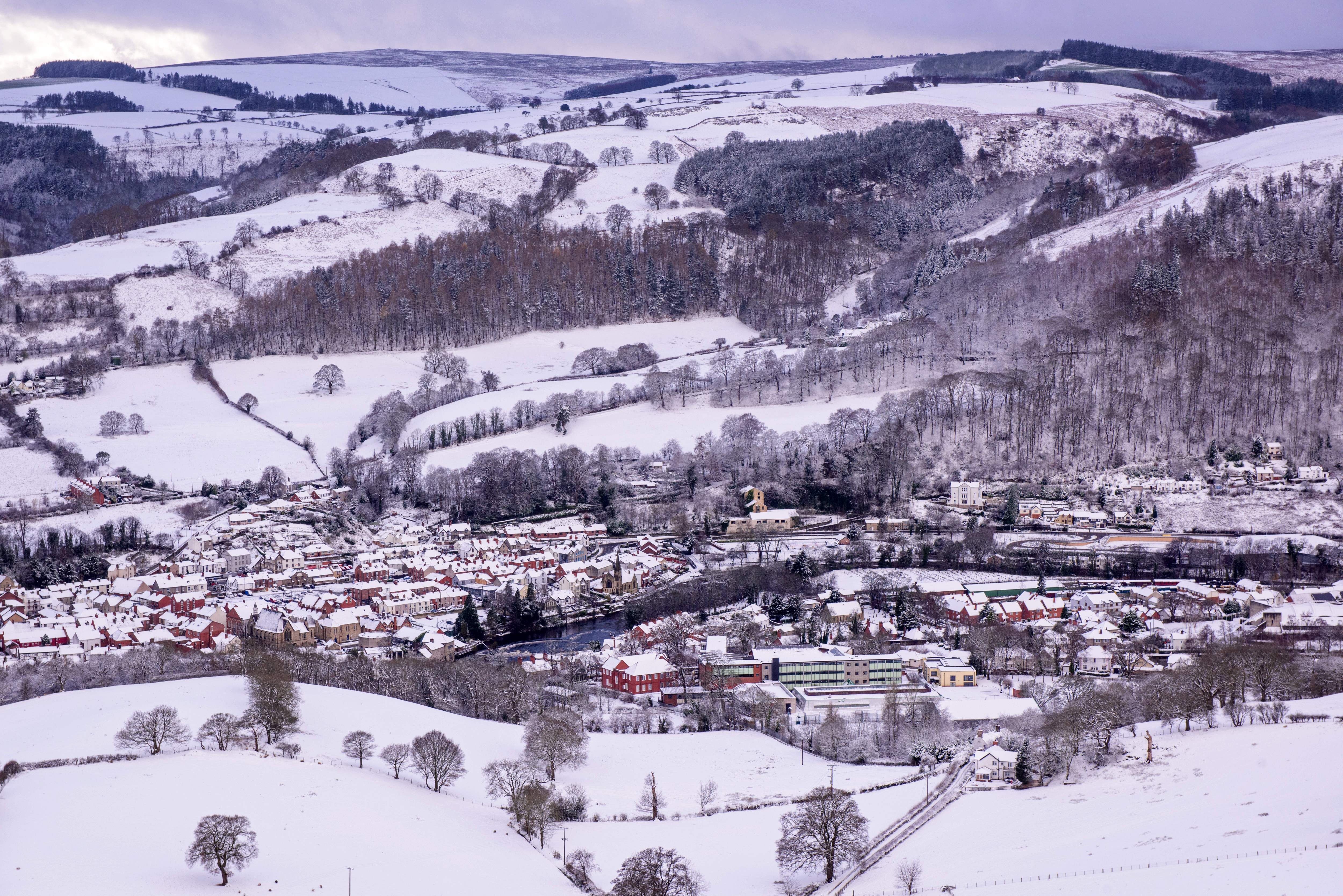 tuyet roi o chau Au anh 3
