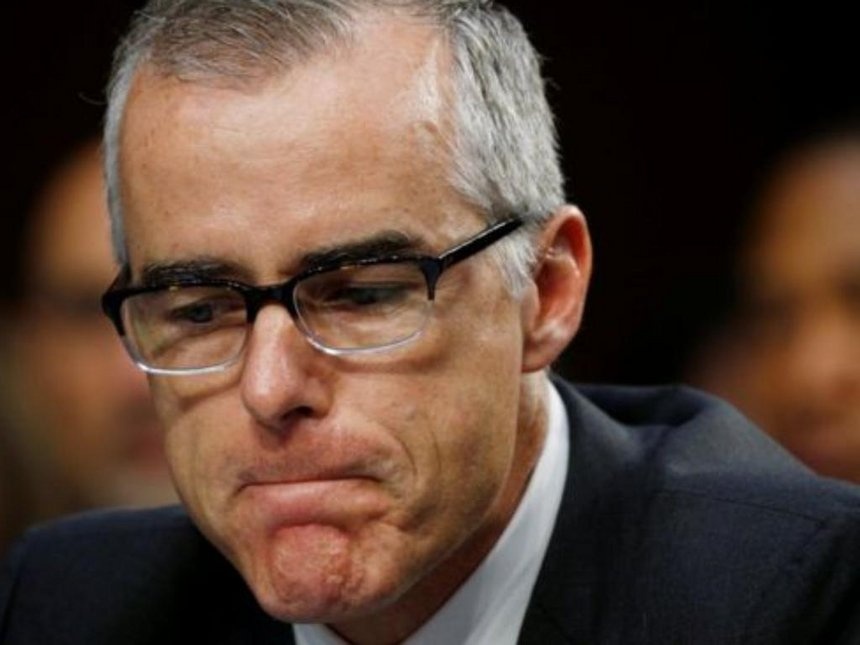 Pho giam doc FBI tu chuc duoi suc ep cua Trump hinh anh