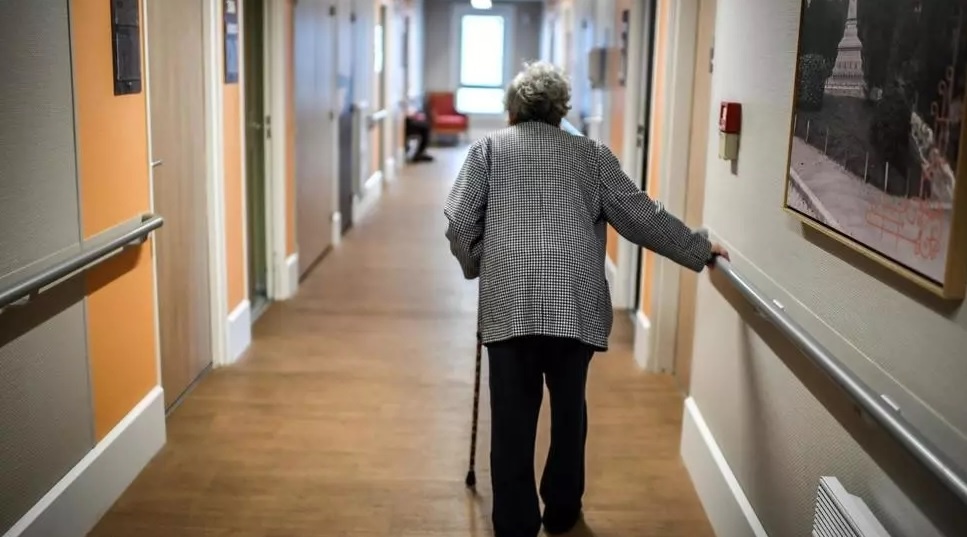 Phap cach ly vien duong lao, nhieu nguoi gia co the chet trong co doc hinh anh