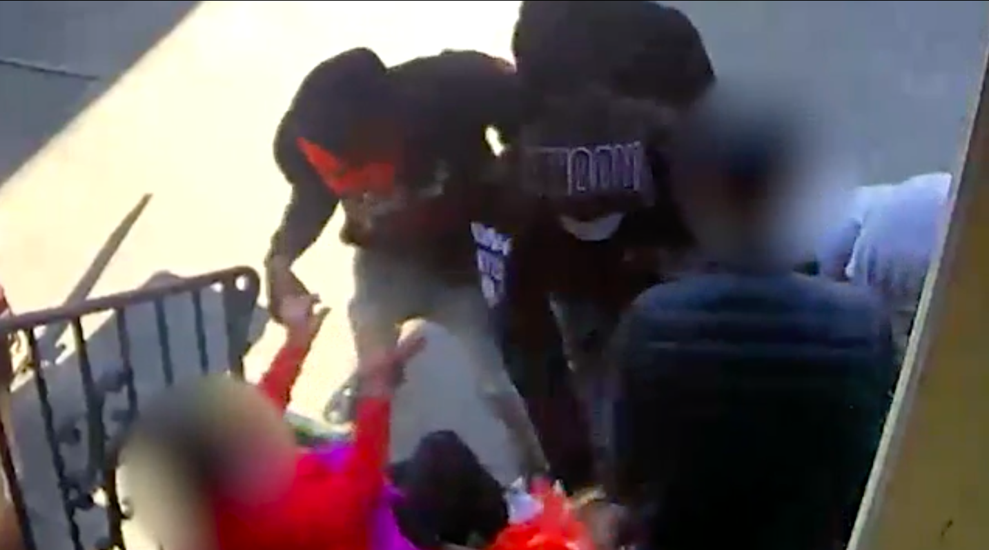 Bo me bi cuop, thanh nien goc A cam ma tau ruot duoi nghi pham hinh anh