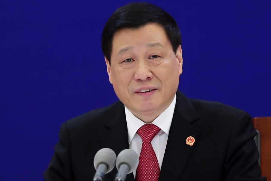 tinh ho bac kien toan lanh dao anh 2