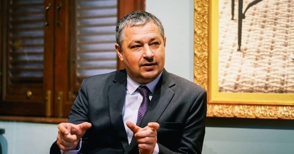 Dai su Ukraine qua doi do dau tim anh 1