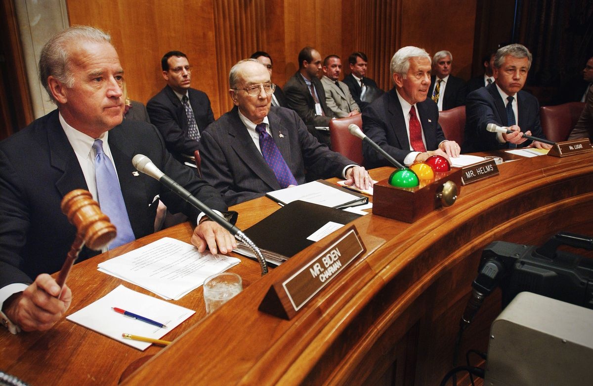 Ke hoach rut quan cua ong Biden khoi Afghanistan se bi dieu tra hinh anh