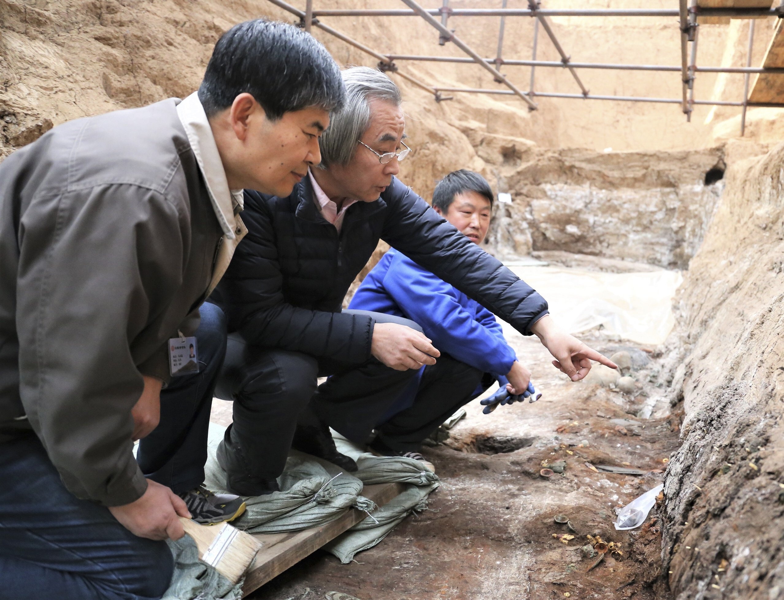 Trung Quoc phat hien lang mo thuc su cua Han Van De hinh anh