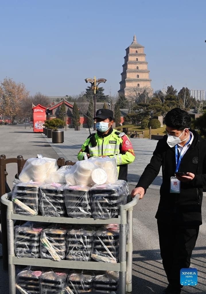 Phong toa o Tay An anh 8