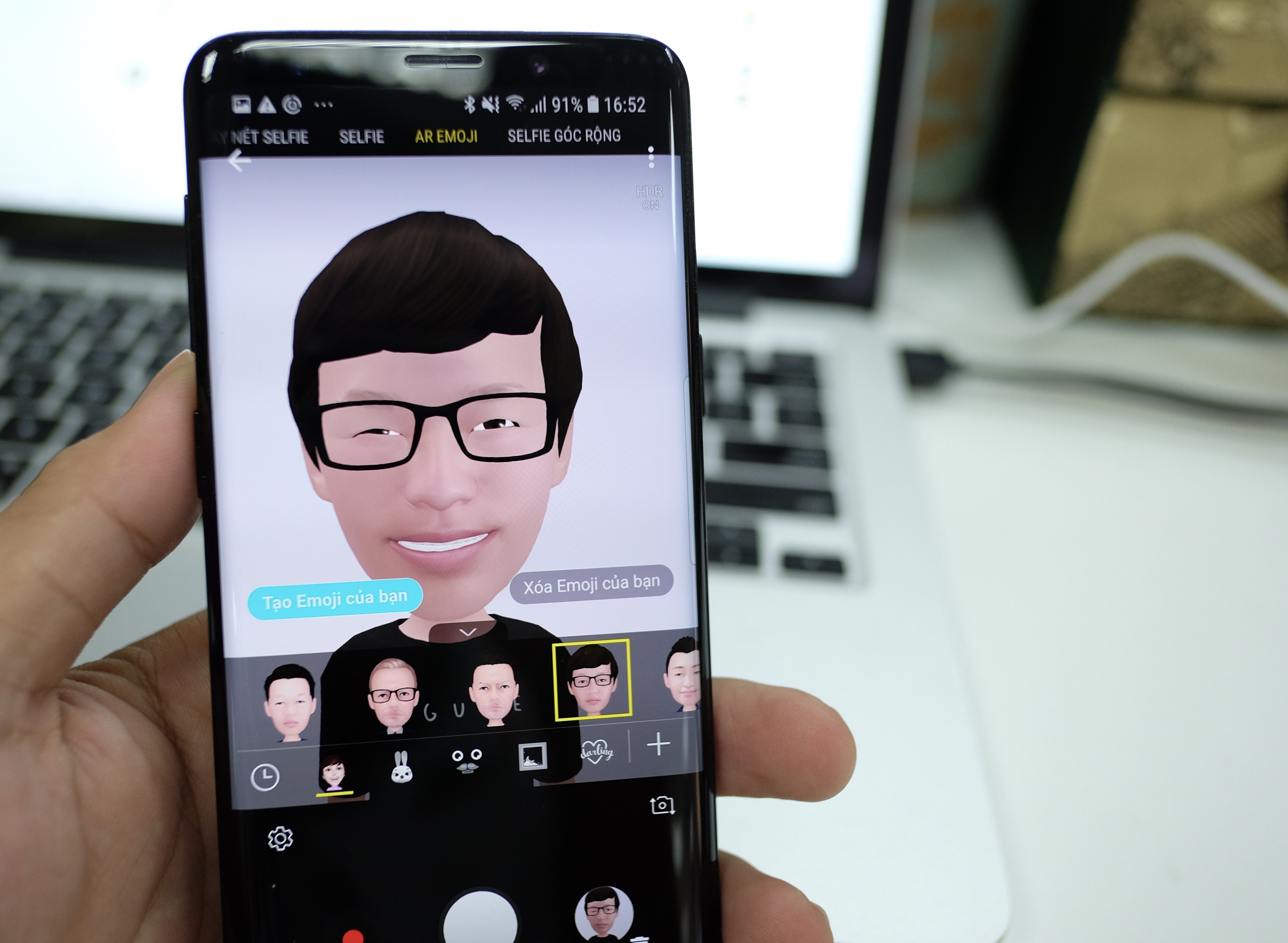 So sánh Animoji và AR Emoji ảnh 2 So sanh Animoji va AR Emoji anh 2