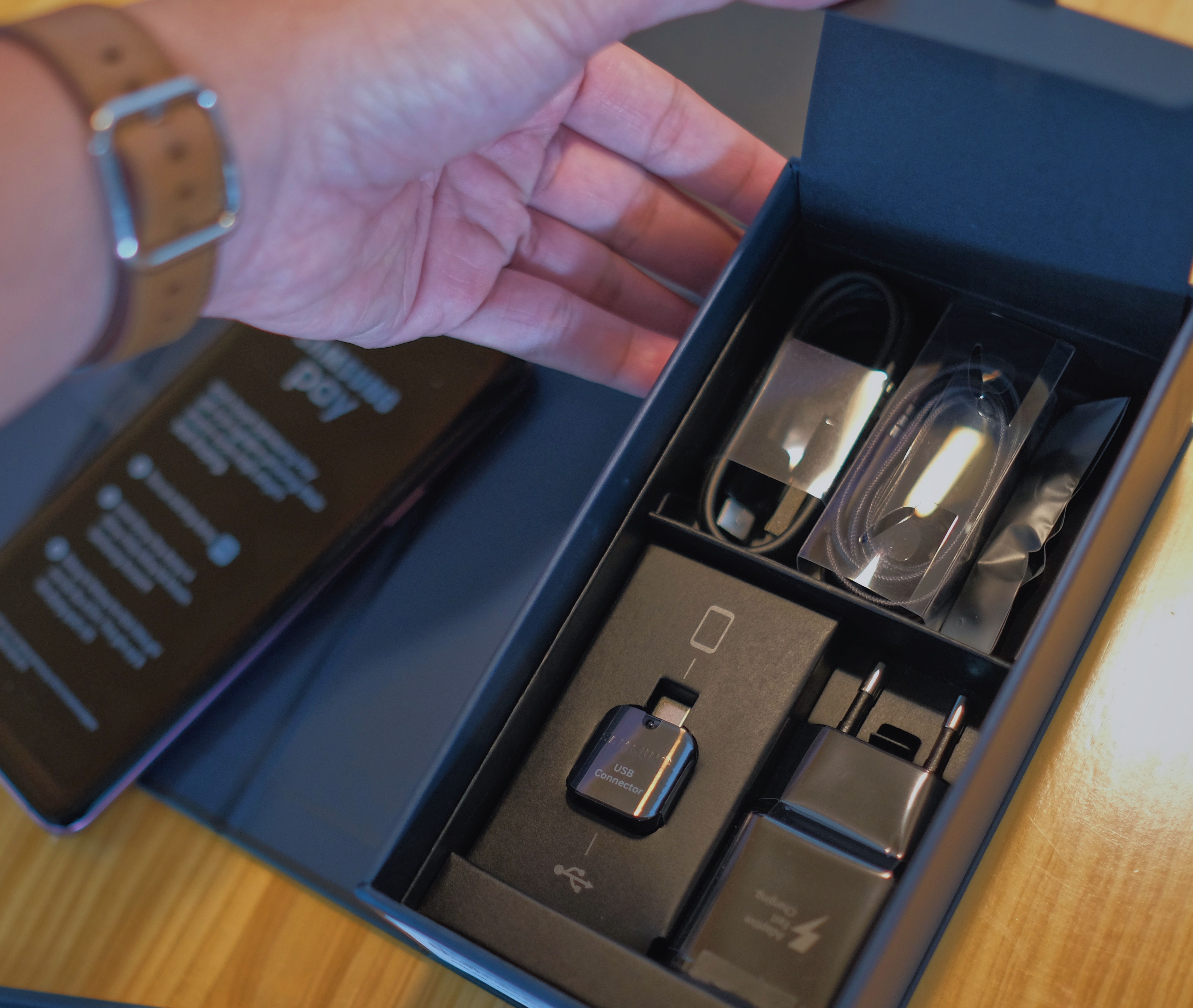 danh gia nhanh Galaxy S9+ anh 2