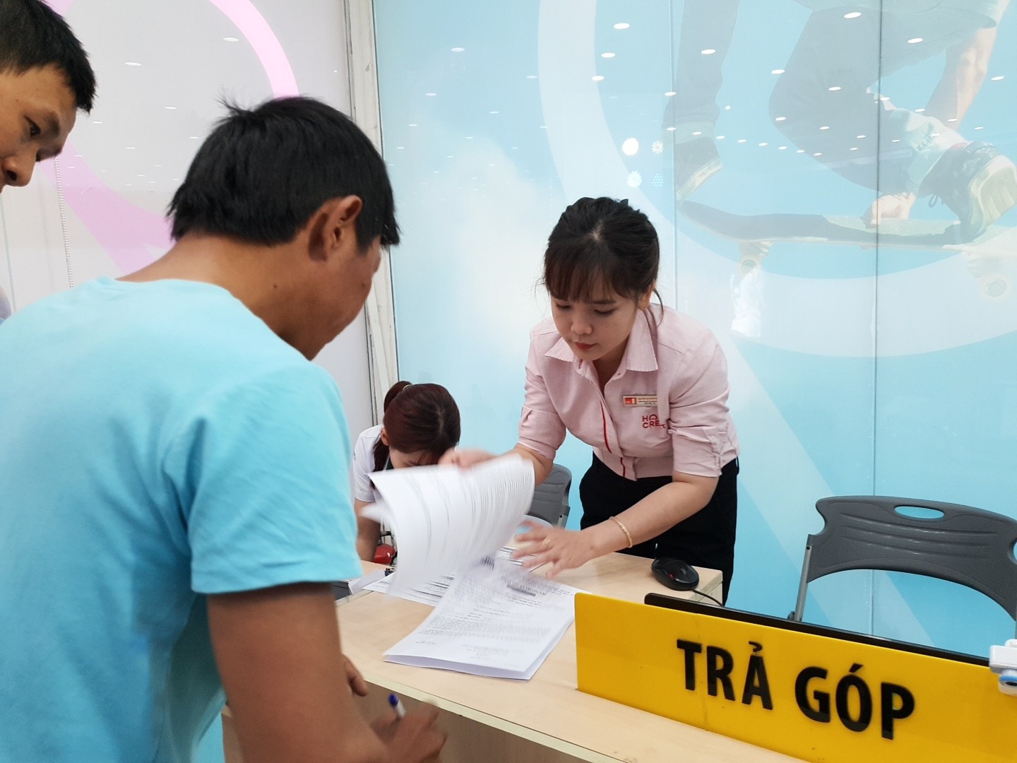 Mo ban galaxy S9 anh 4