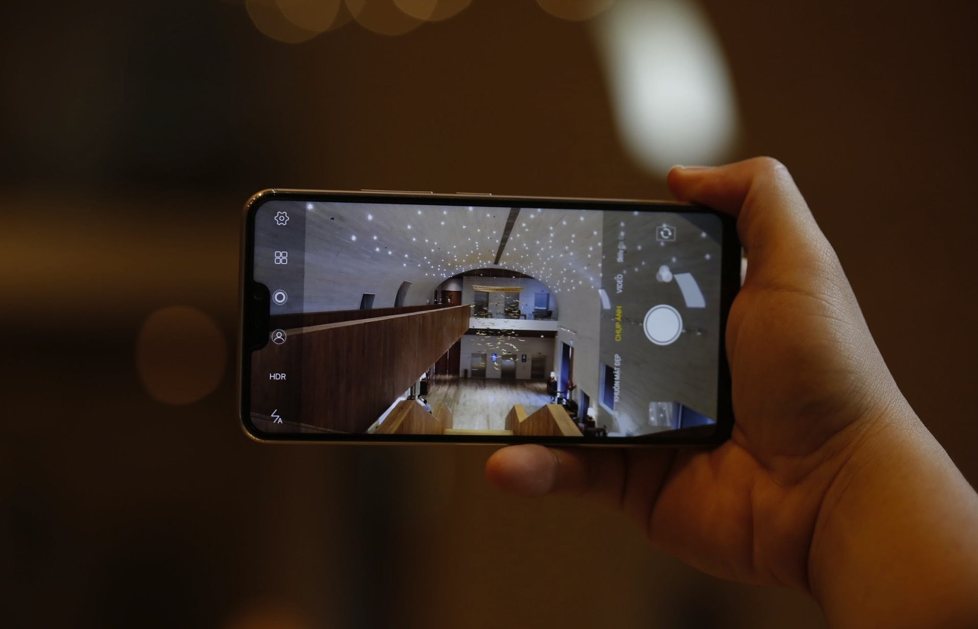 Vivo V9 ra mat anh 2