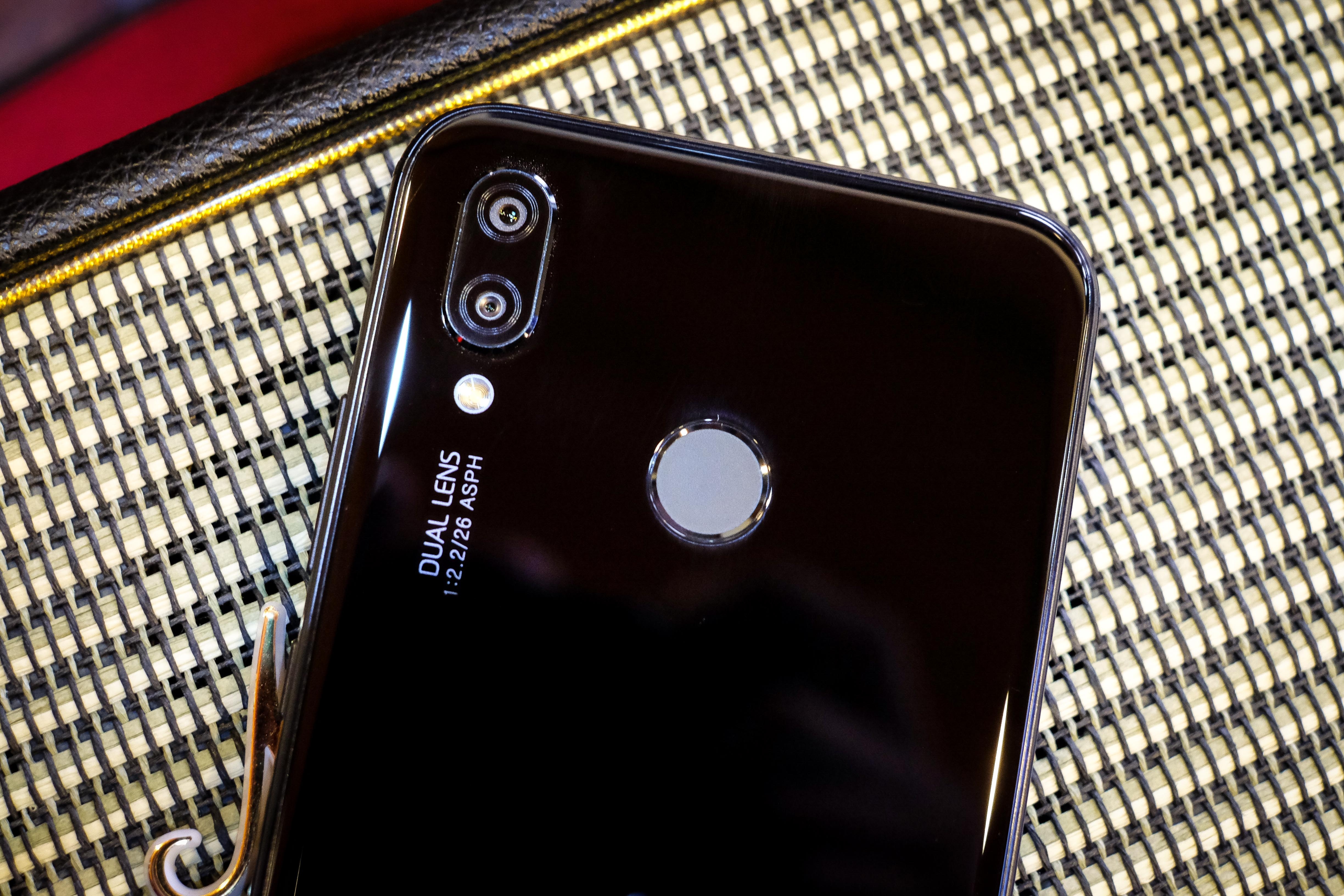 anh Huawei Nova 3e anh 4