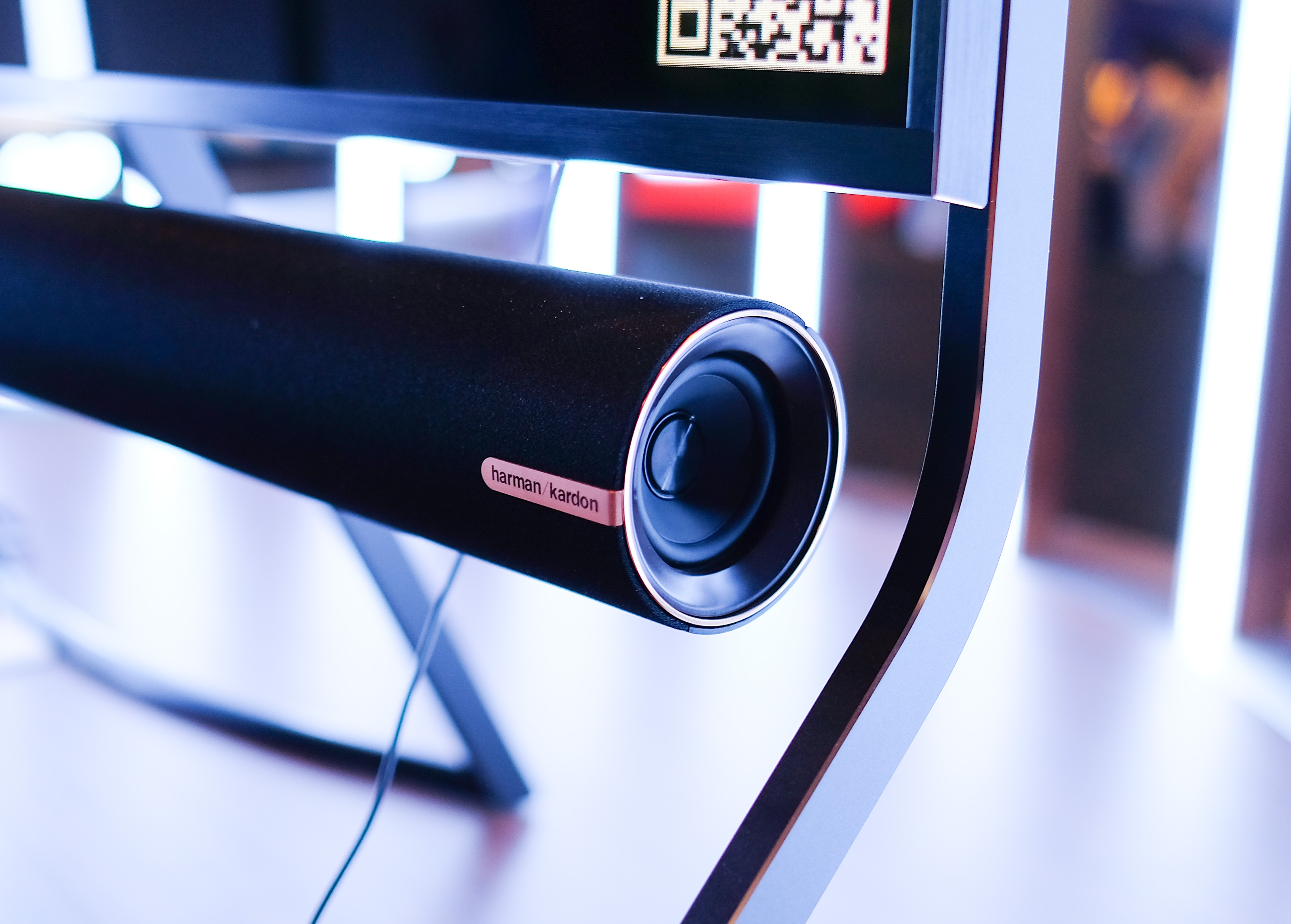 TCL ra mat tv X6 anh 3