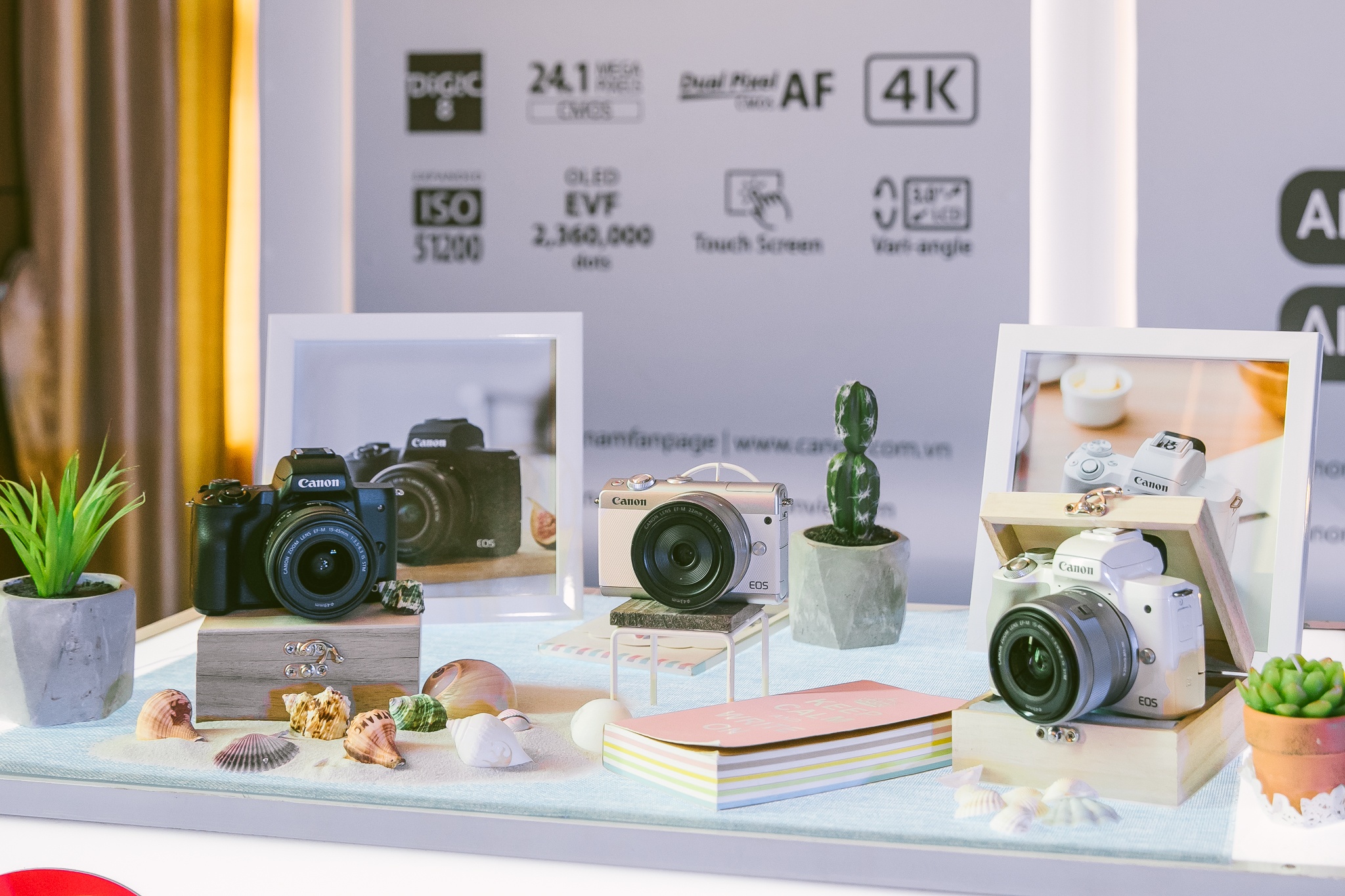 Canon ra mat EOS M50 anh 8