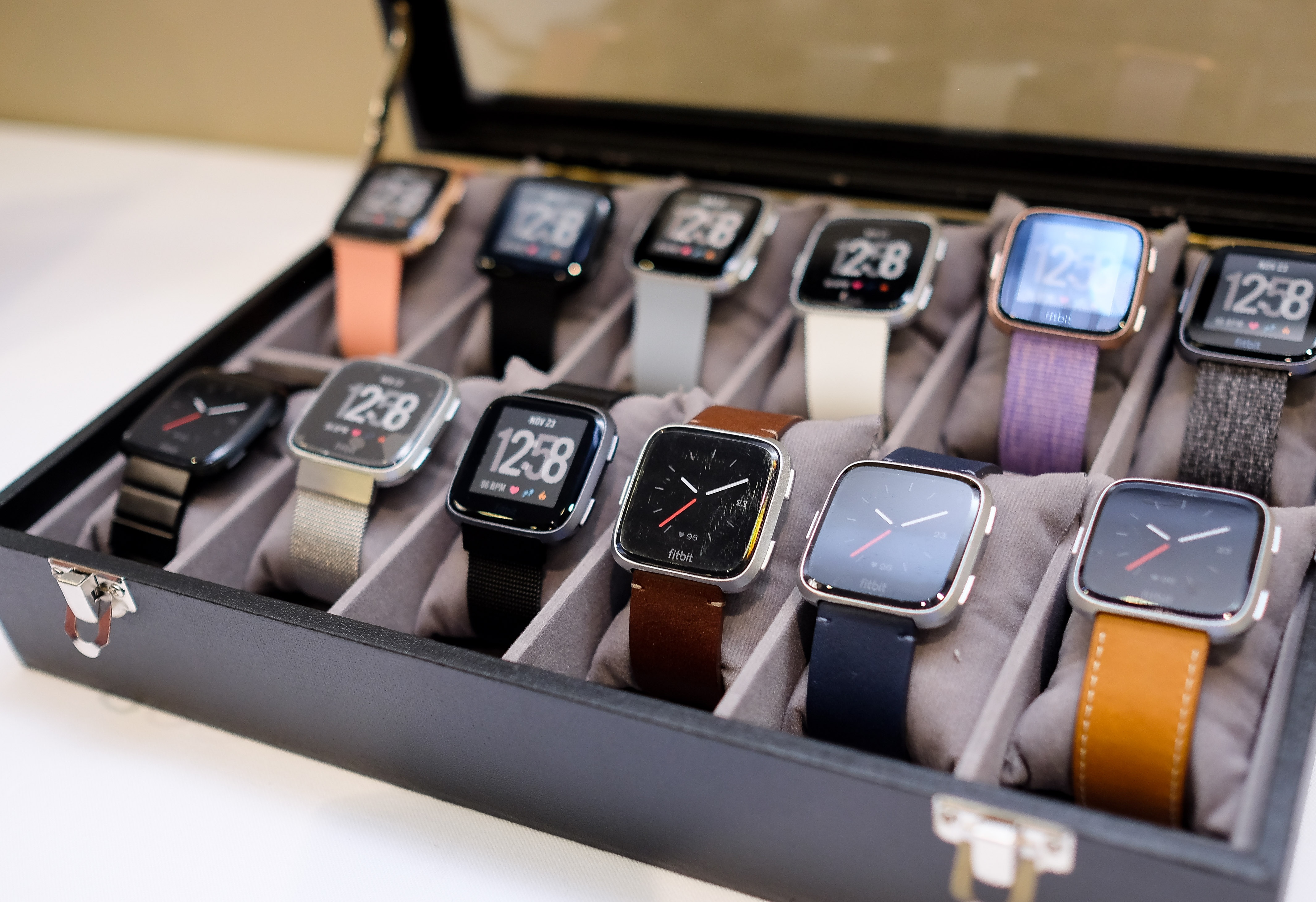 ra mắt fitbit versa việt nam ảnh 10 ra mat fitbit versa viet nam anh 10
