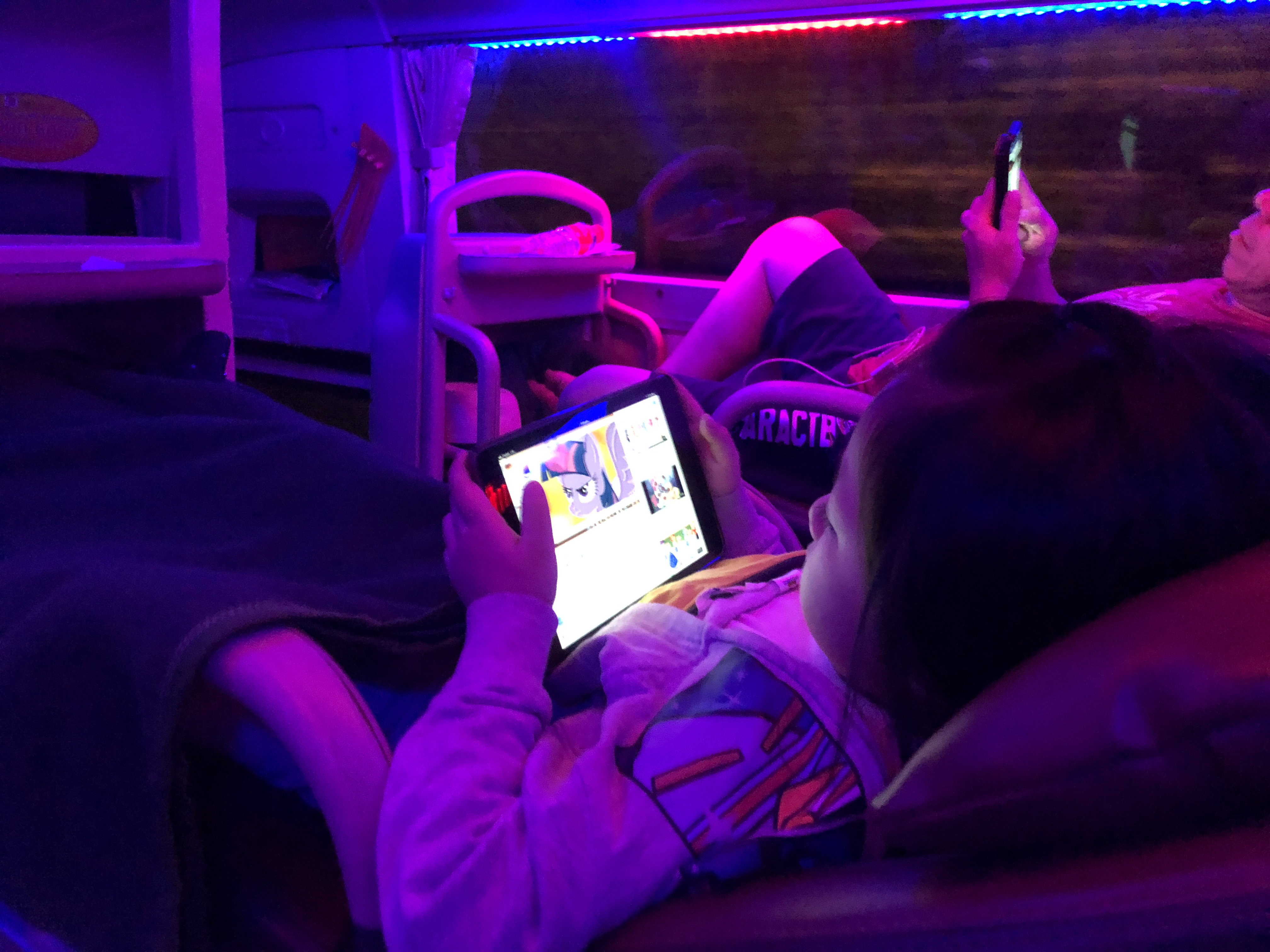 Bảo mẫu YouTube ảnh 5 Bao mau YouTube anh 5