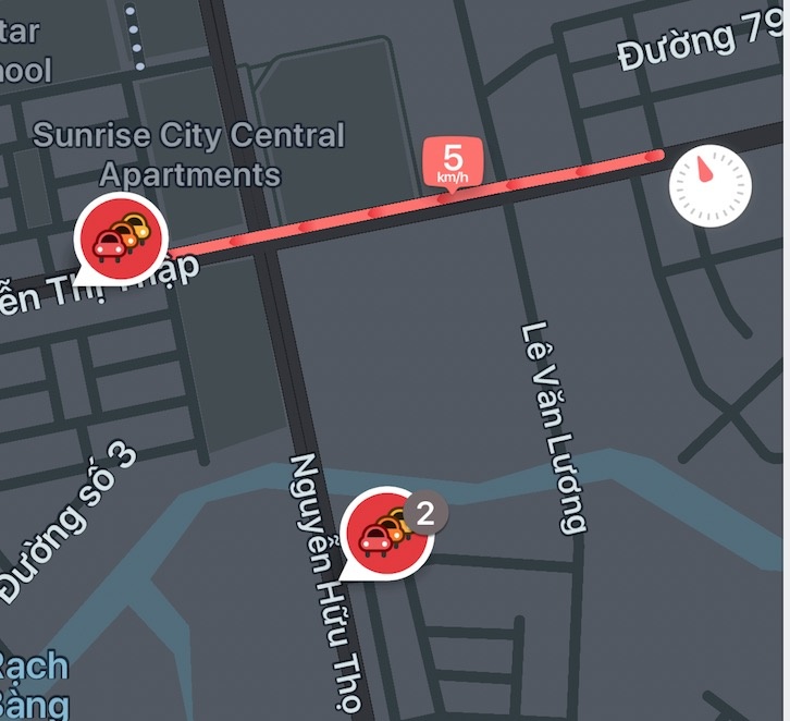 Ung dung tranh ket xe anh 2