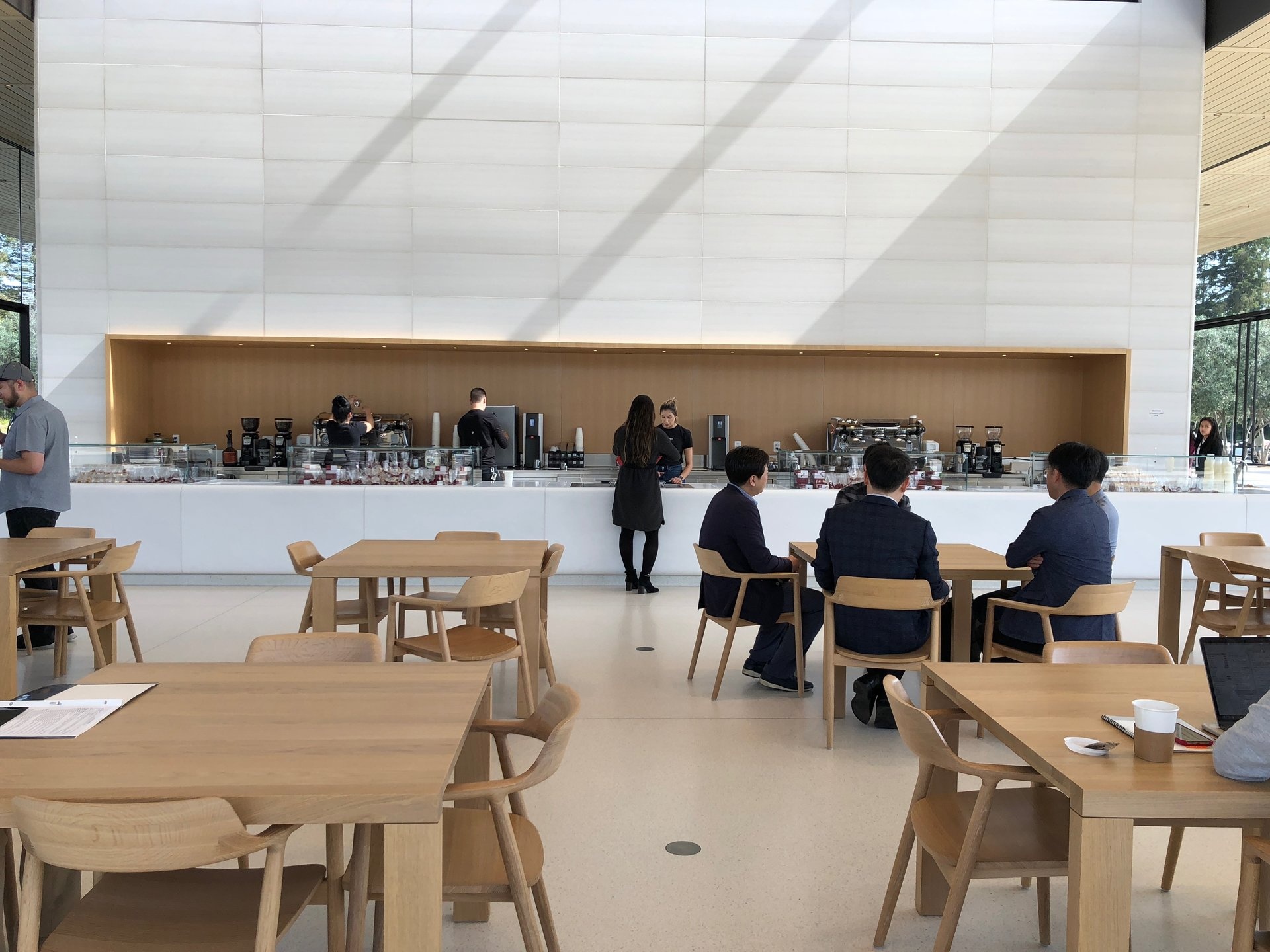 tham quan tru so apple park anh 7