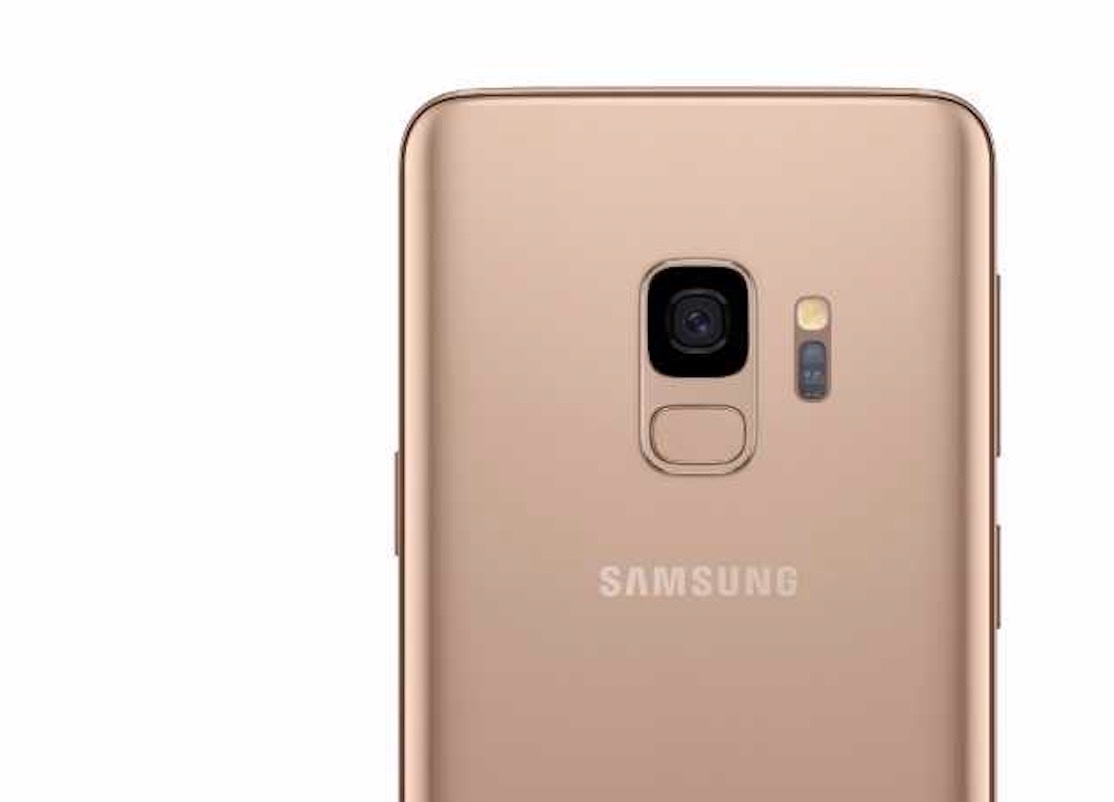 Galaxy S9+ mau vang kim, bo nho 128 GB ve Viet Nam hinh anh