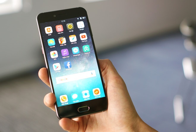 Them mot nha mang ban Bphone 2017, gia 5 trieu dong hinh anh