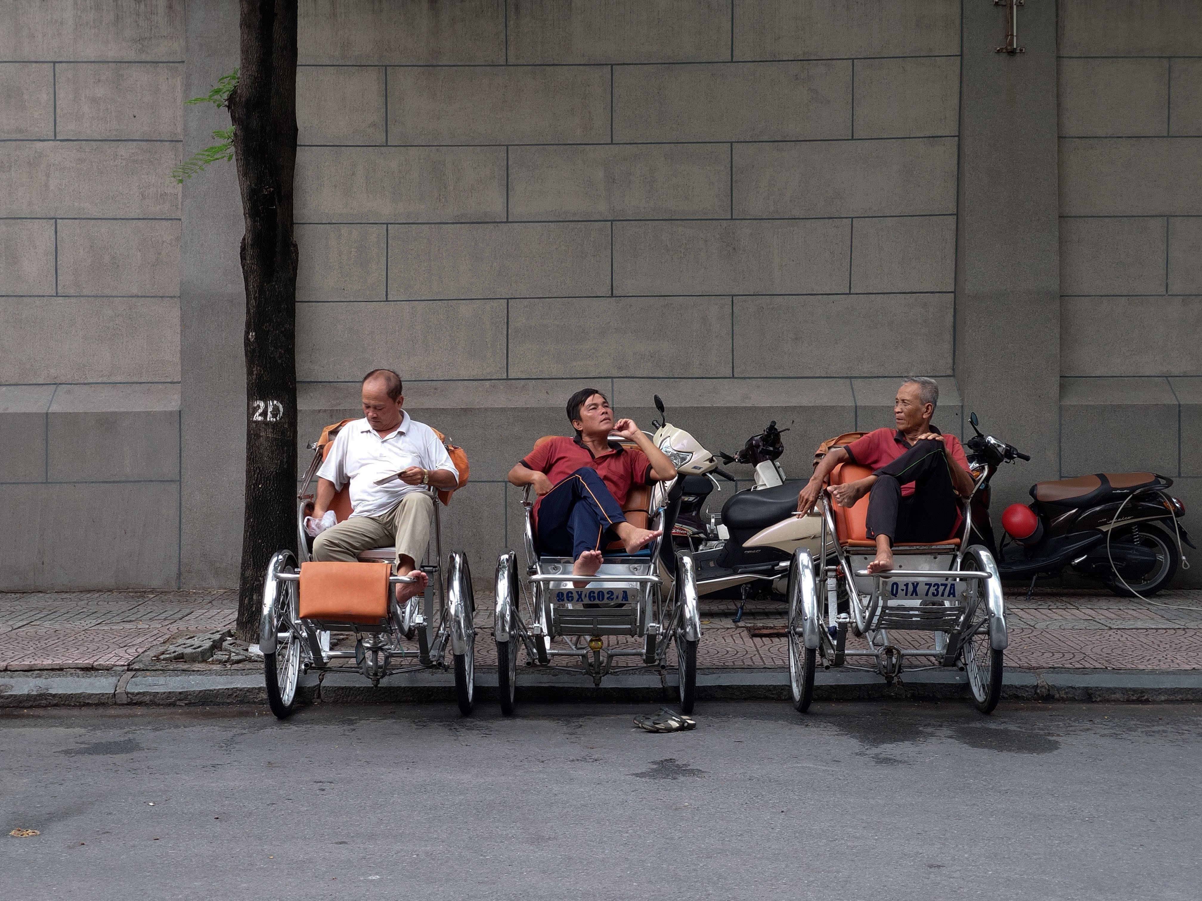 Co nen mua HTC U12 Plus anh 11