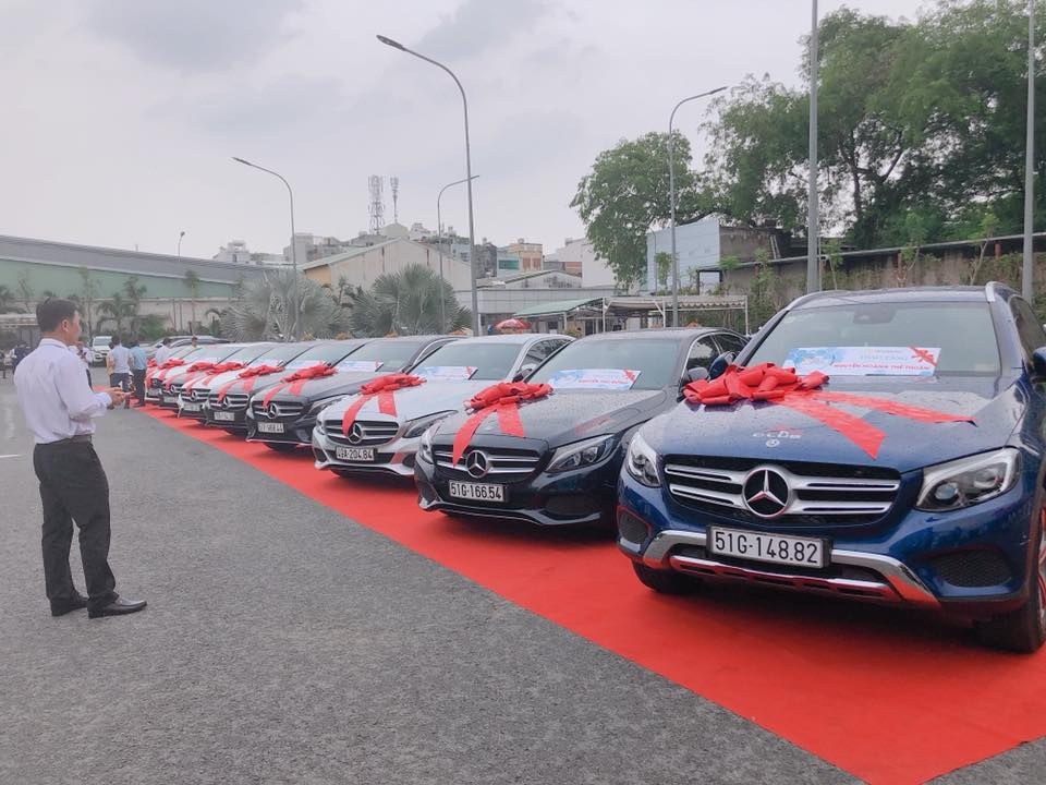 Toan canh su kien thuong xe cua da cap Sky Mining hinh anh