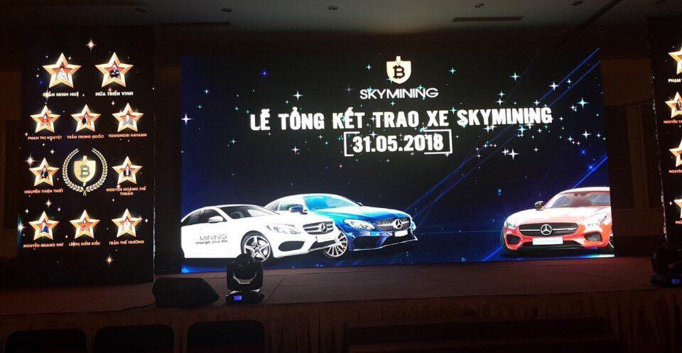 thuong xe sky mining anh 1