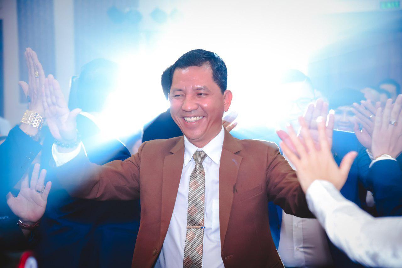 Nhung lan noi dao ly cua trum da cap lua dao Sky Mining hinh anh