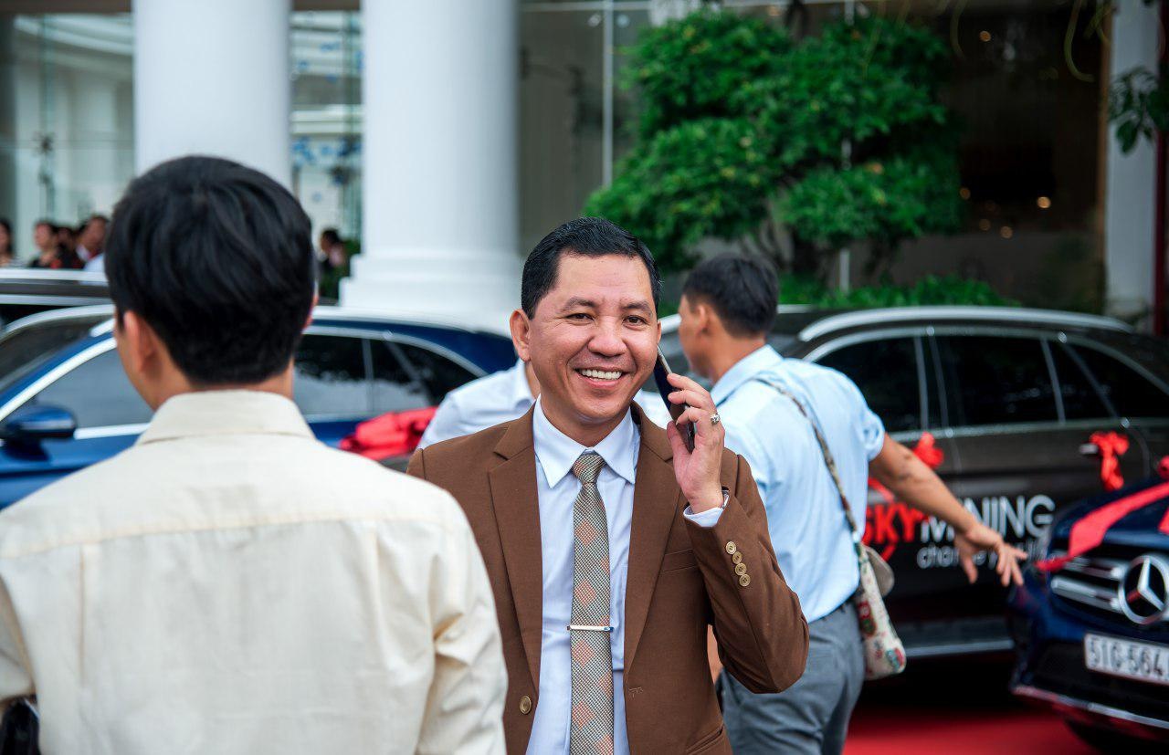 Le Minh Tam noi dao ly anh 2