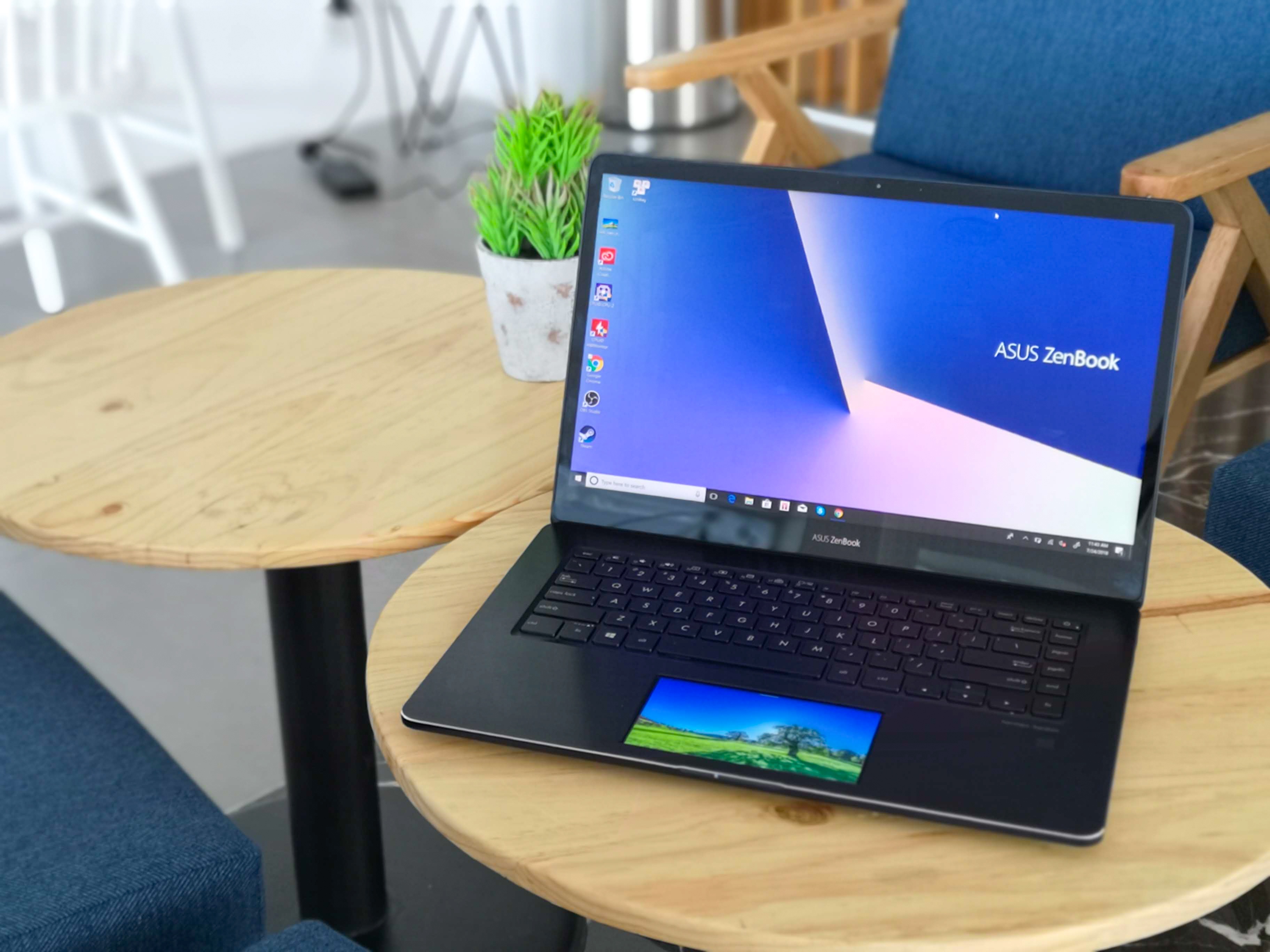 Laptop chip core i9 gia 80 trieu dong tu Asus hinh anh