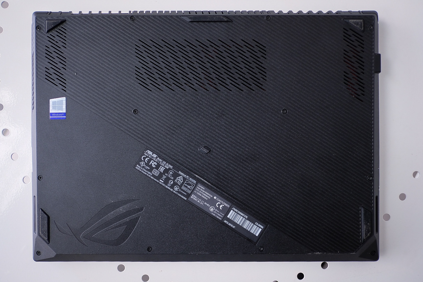 Danh gia ROG Strix SCAR II anh 10