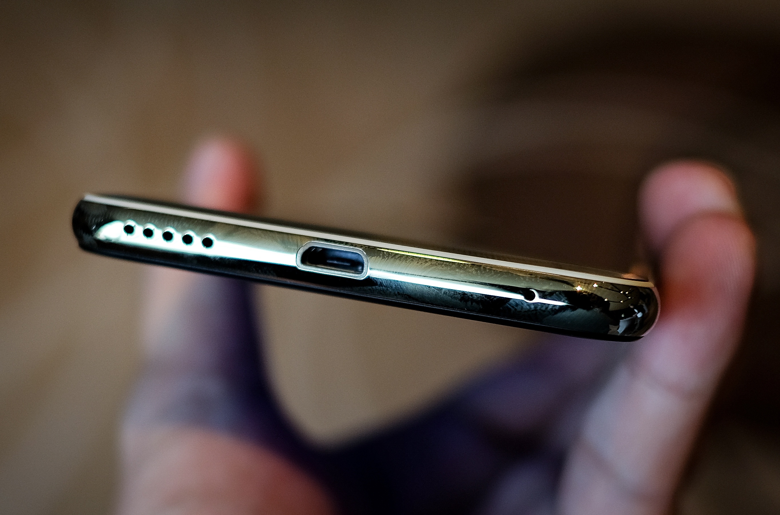 Mobiistar X smartphone Viet Nam anh 9