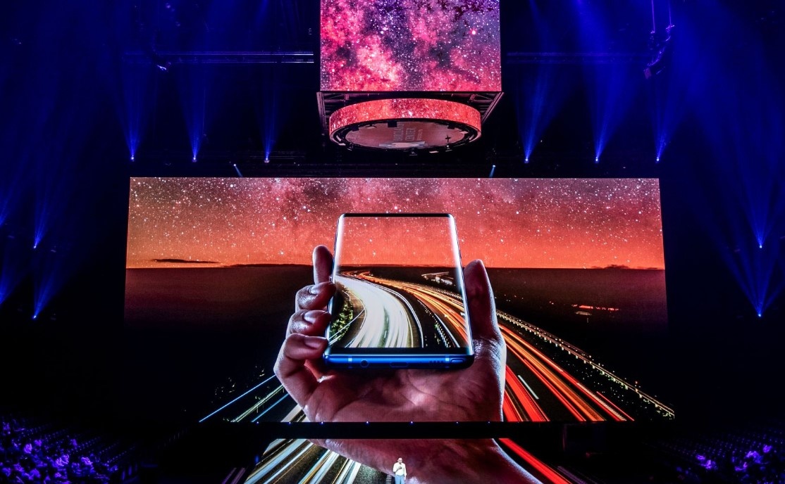 Samsung se mang cong nghe moi len may tam trung truoc ca dong cao cap hinh anh