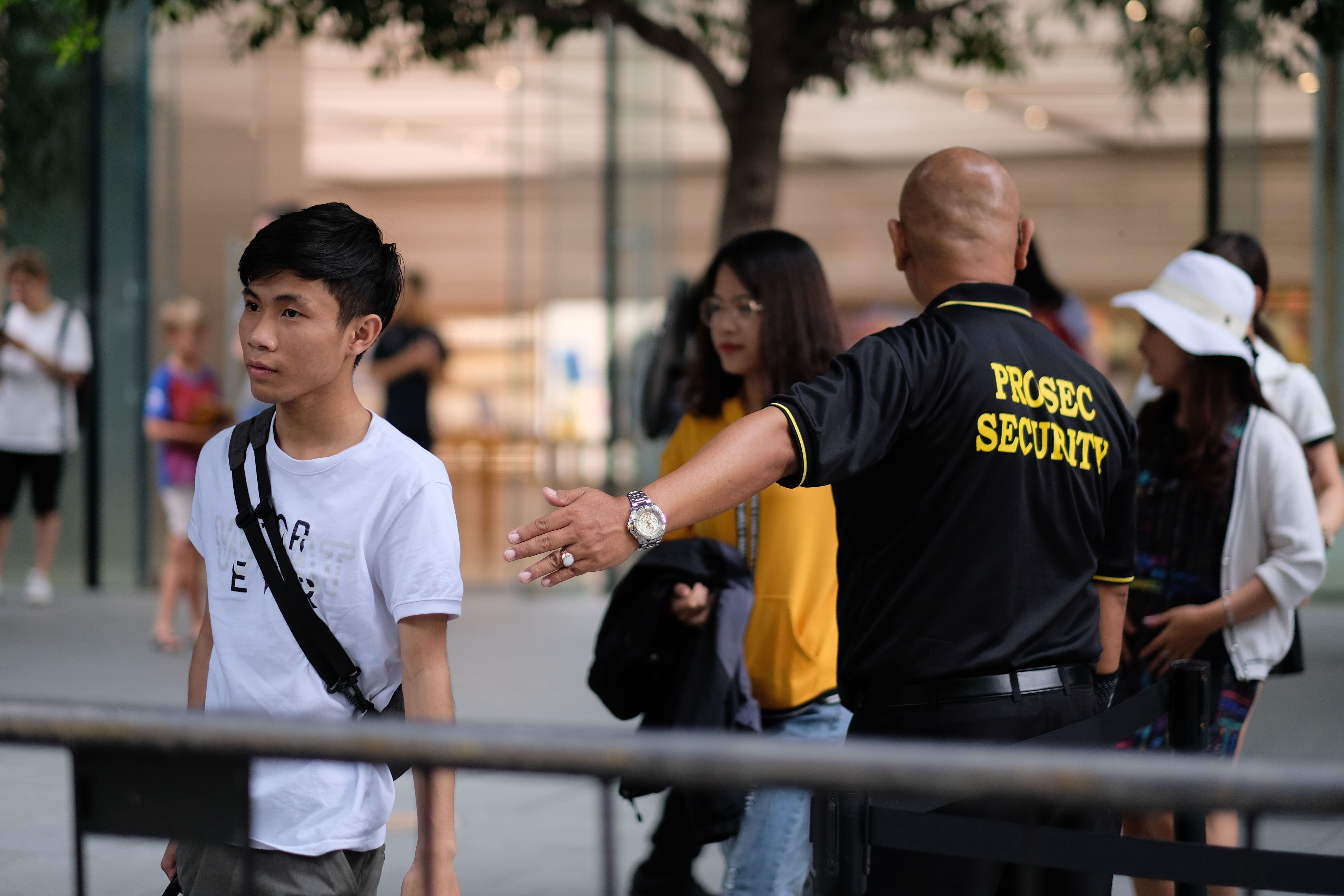 người Việt xếp hàng mua iphone XS ảnh 6 nguoi Viet xep hang mua iphone XS anh 6