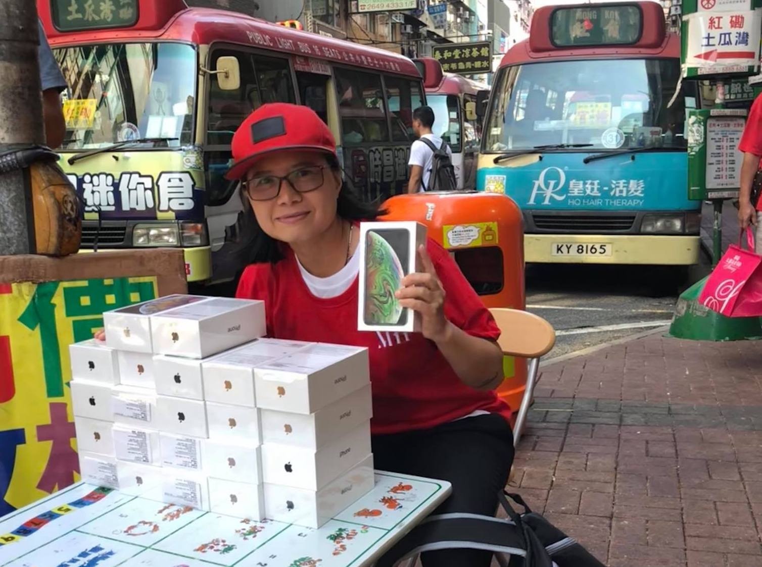 Apple mo ban iPhone XS,  XS Max anh 1