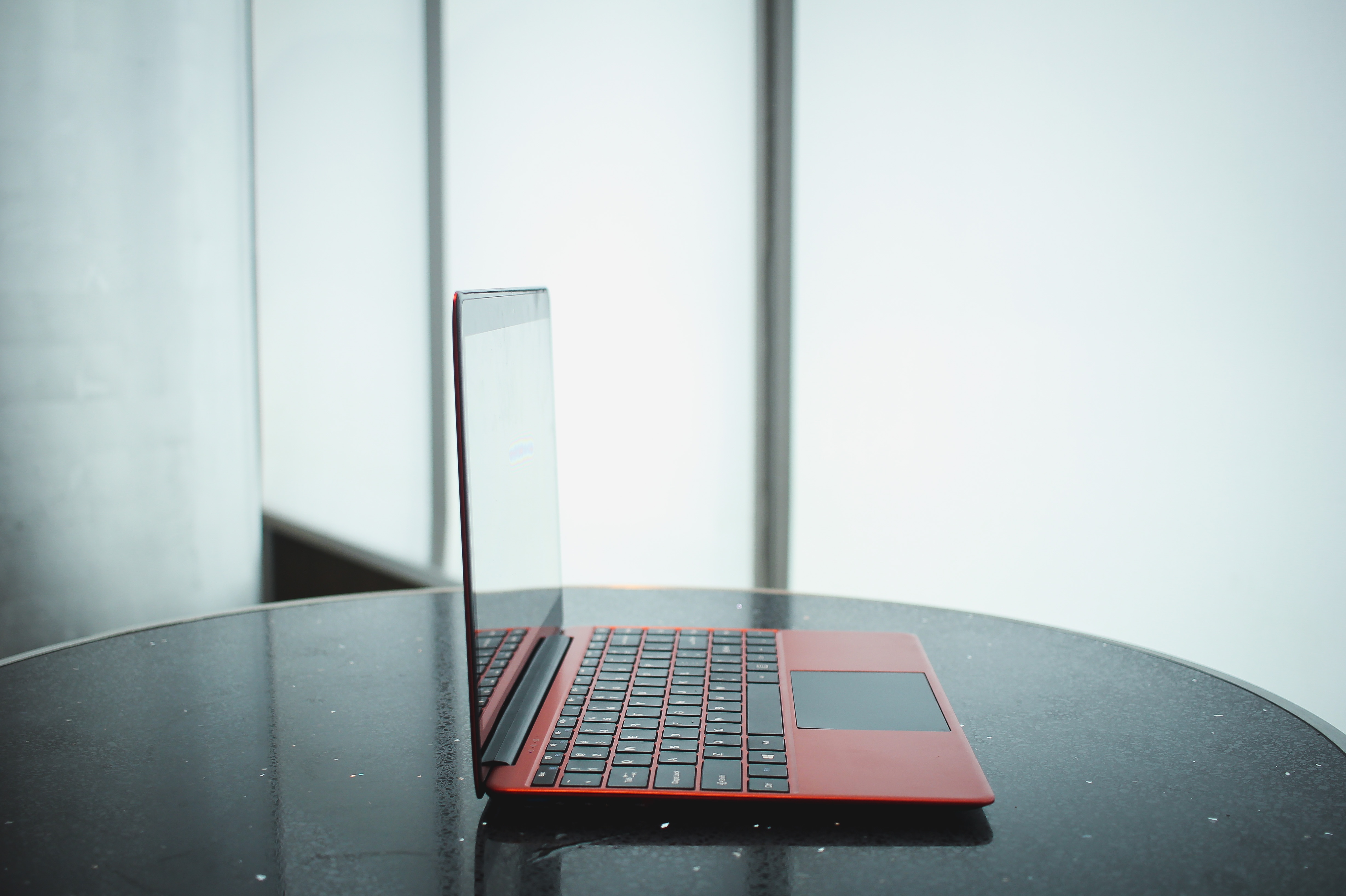 Haier ra mat laptop gia re anh 5