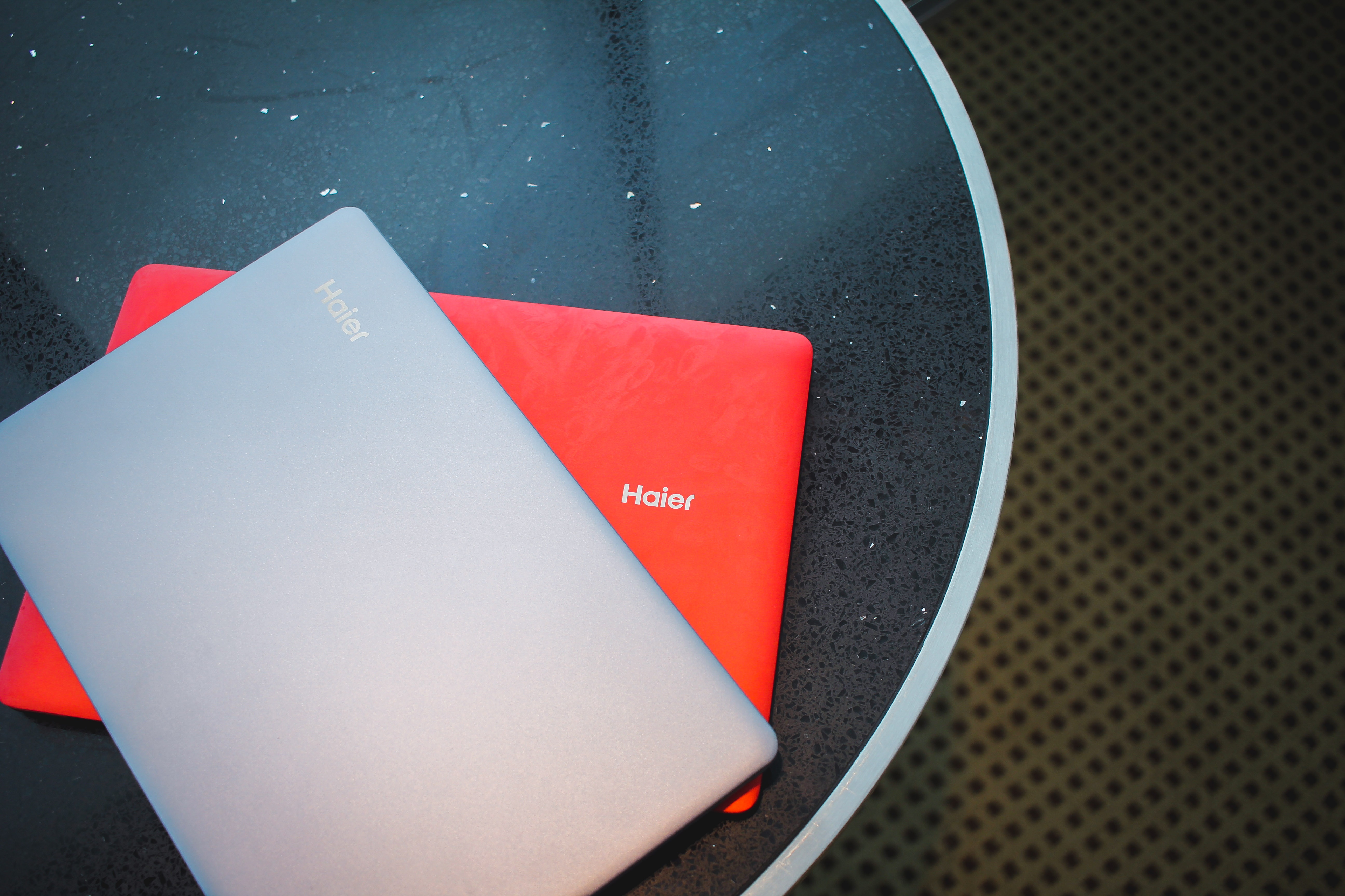 Haier ra mat laptop gia re anh 9