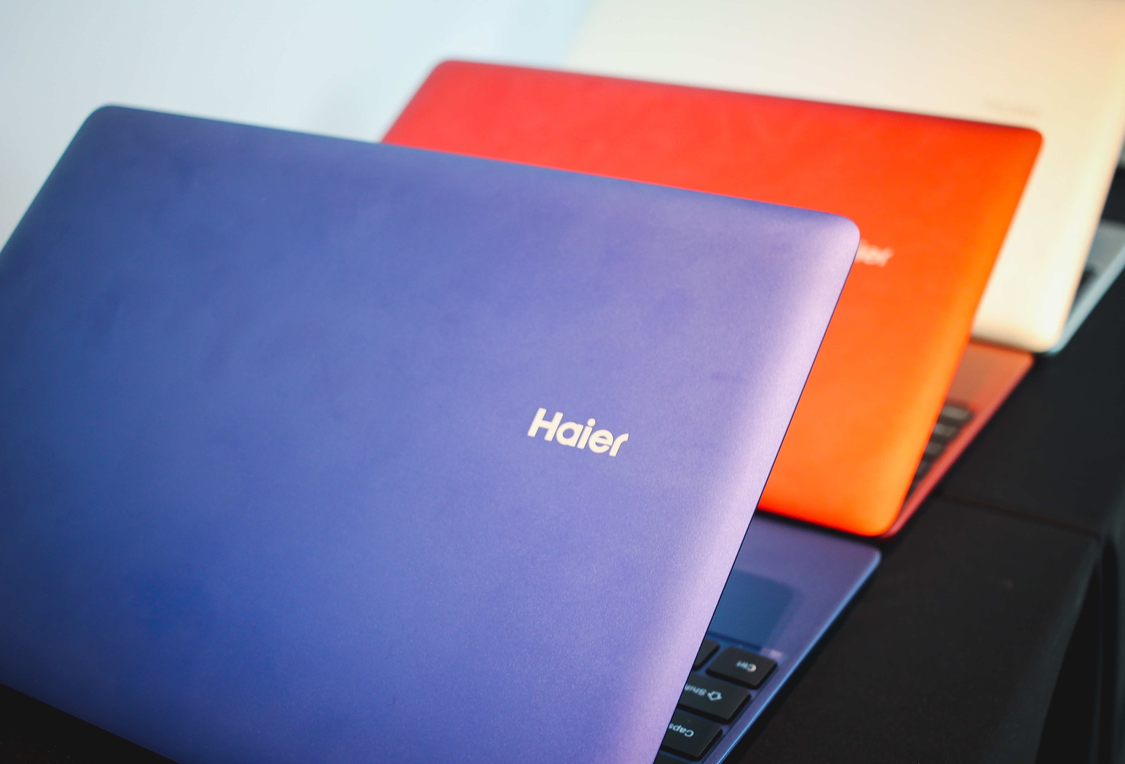 Haier ra mat laptop gia re anh 4