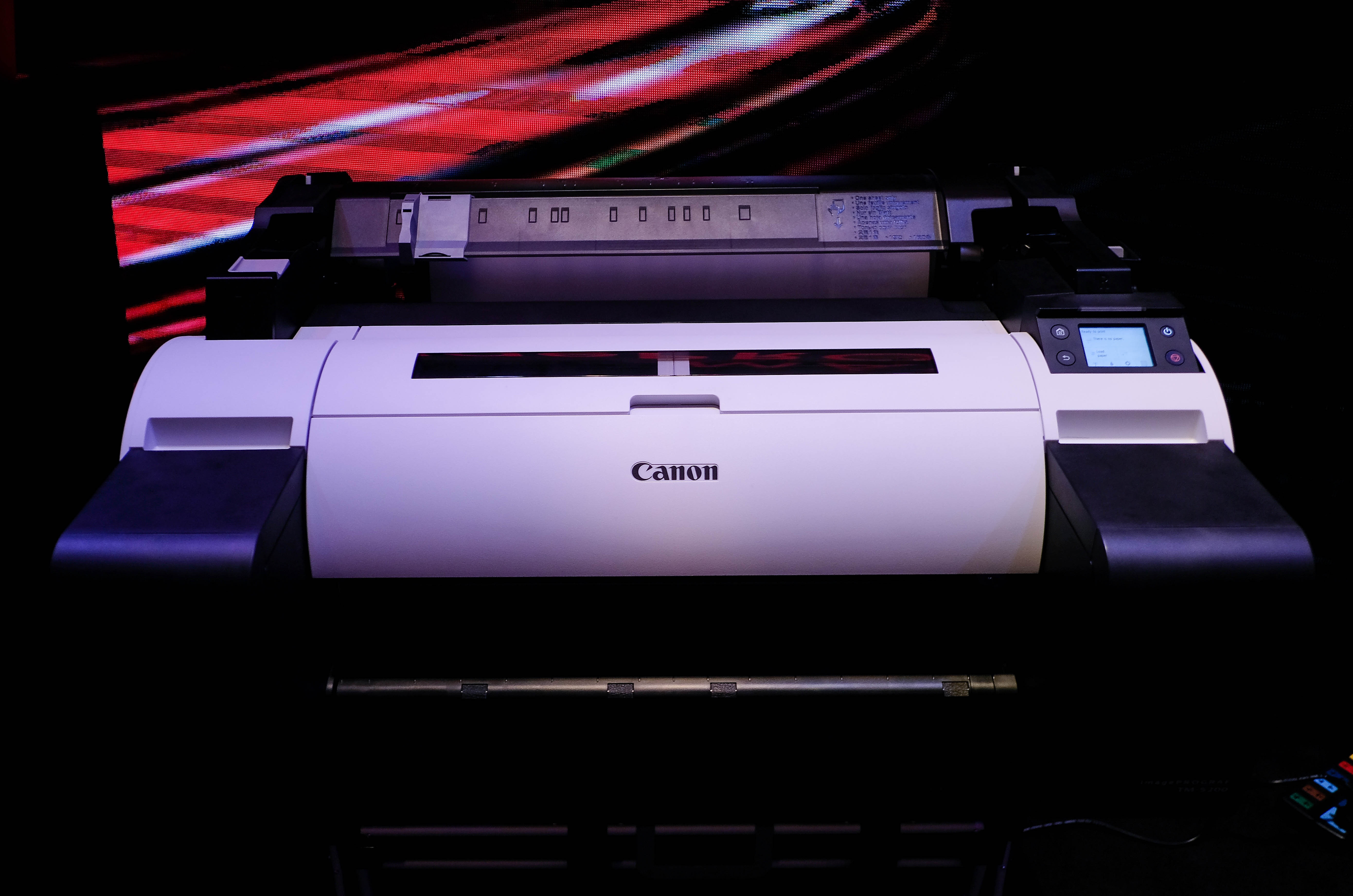 Canon ra mat 4 may in kho lon cho doanh nghiep hinh anh